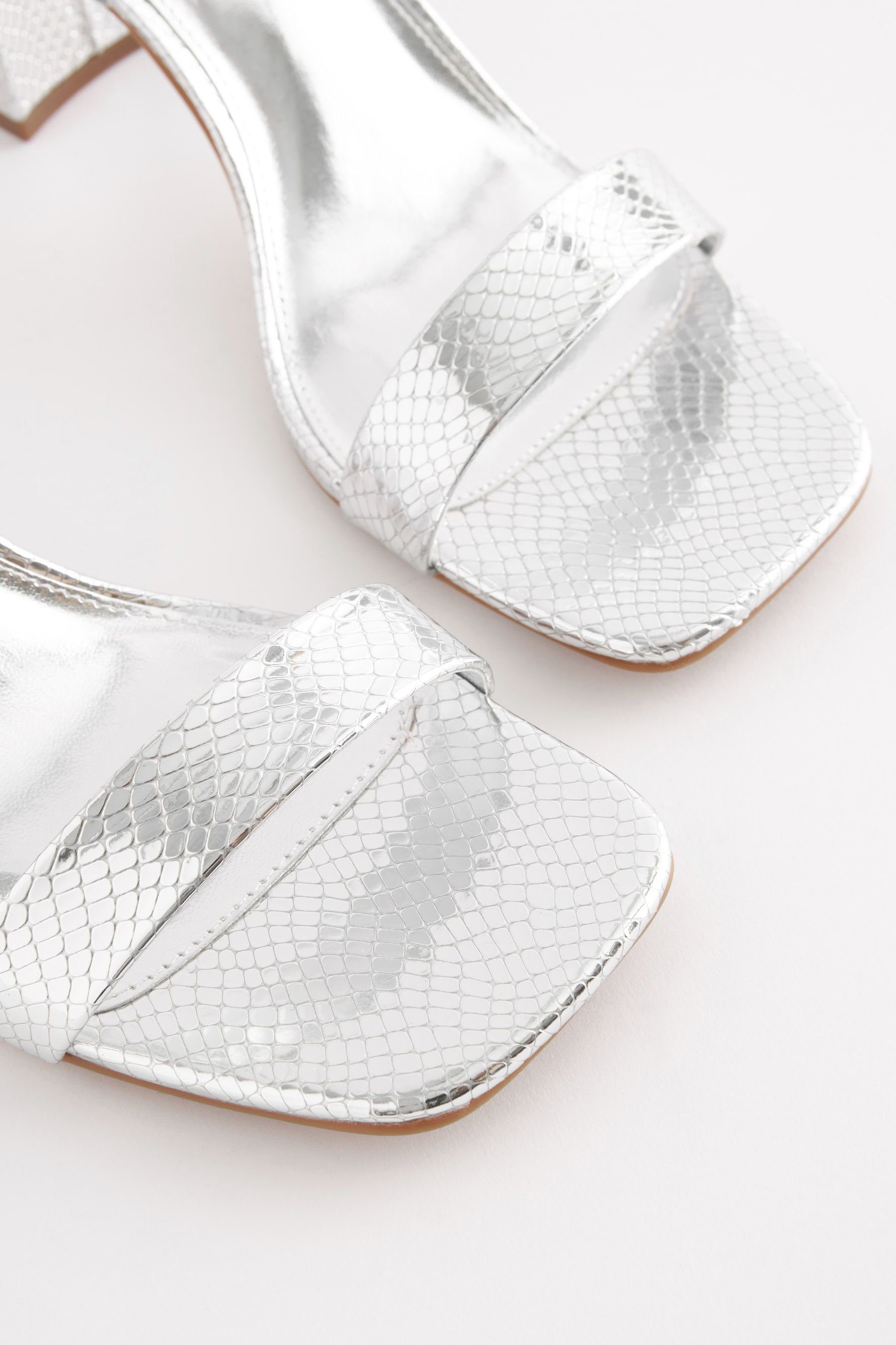 Next Forever Comfort® Sandalette mit Sandalette Silver Blockabsatz (1-tlg)