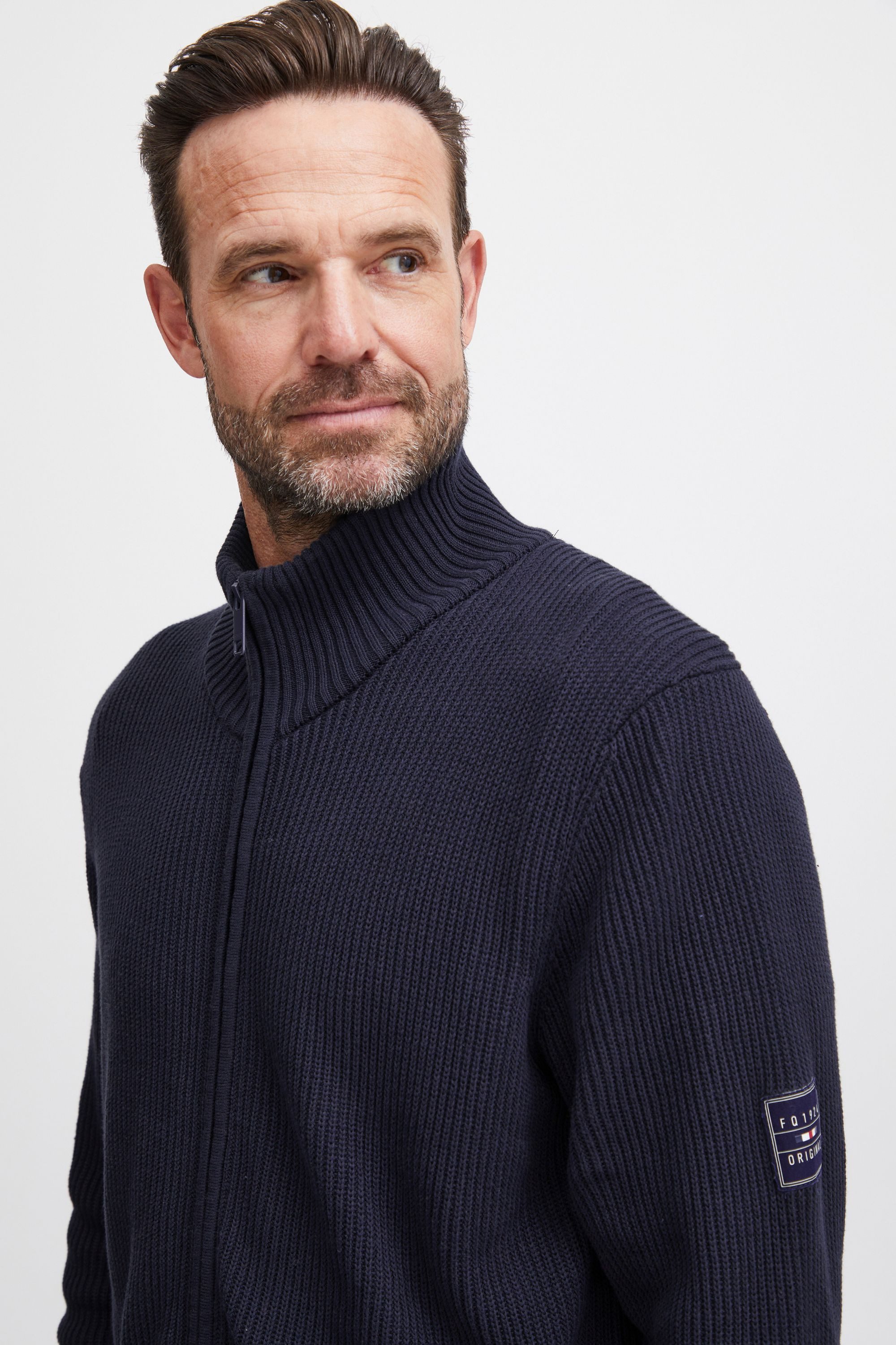 FQ1924 Strickjacke FQKyle Klassischer Troyer