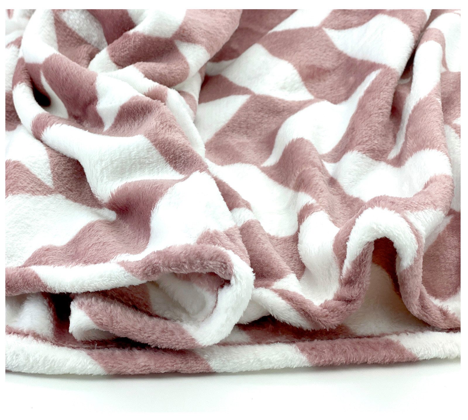 Wohndecke Soft Flanell Kuscheldecke Chevron Raute 150x200, heimtexland, super weich I wärmend I leicht I Allergiker geeignet