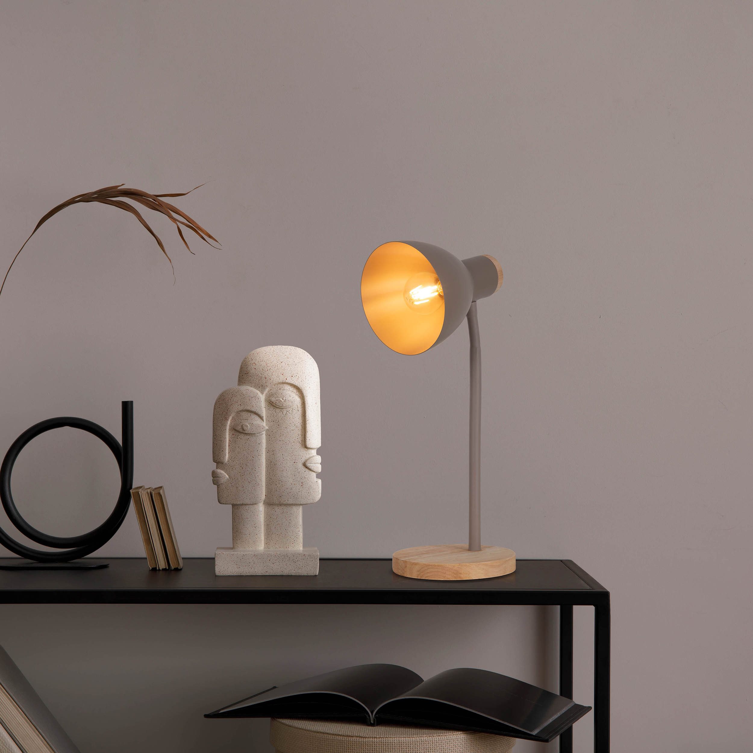 näve Schreibtischlampe Marie, ohne Leuchtmittel, Fuß und Schirm z.T. aus Holz, Schirm flexibel beweglich, E14