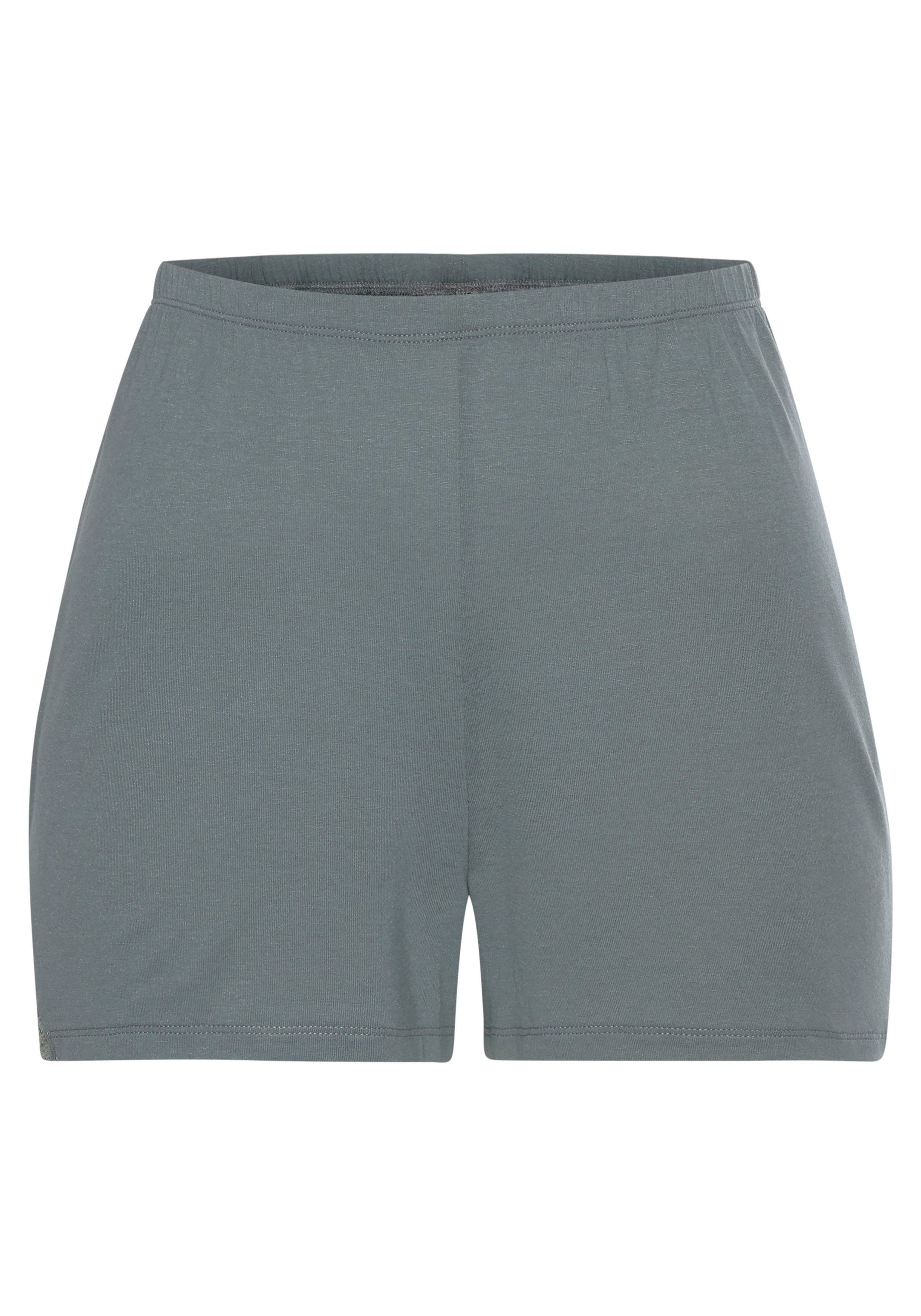 LASCANA Schlafshorts mit edlen petrol Spitzendetails