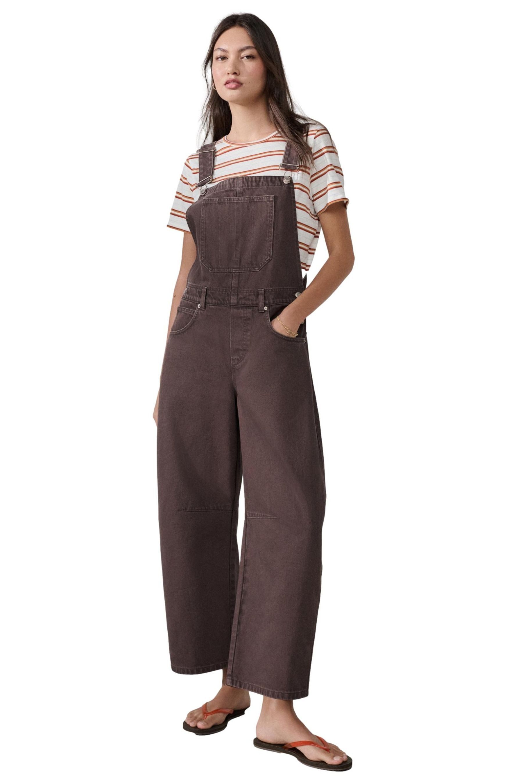 Next Latzjeans Latz-Jumpsuit aus Denim mit Barrel-Bein (1-tlg)