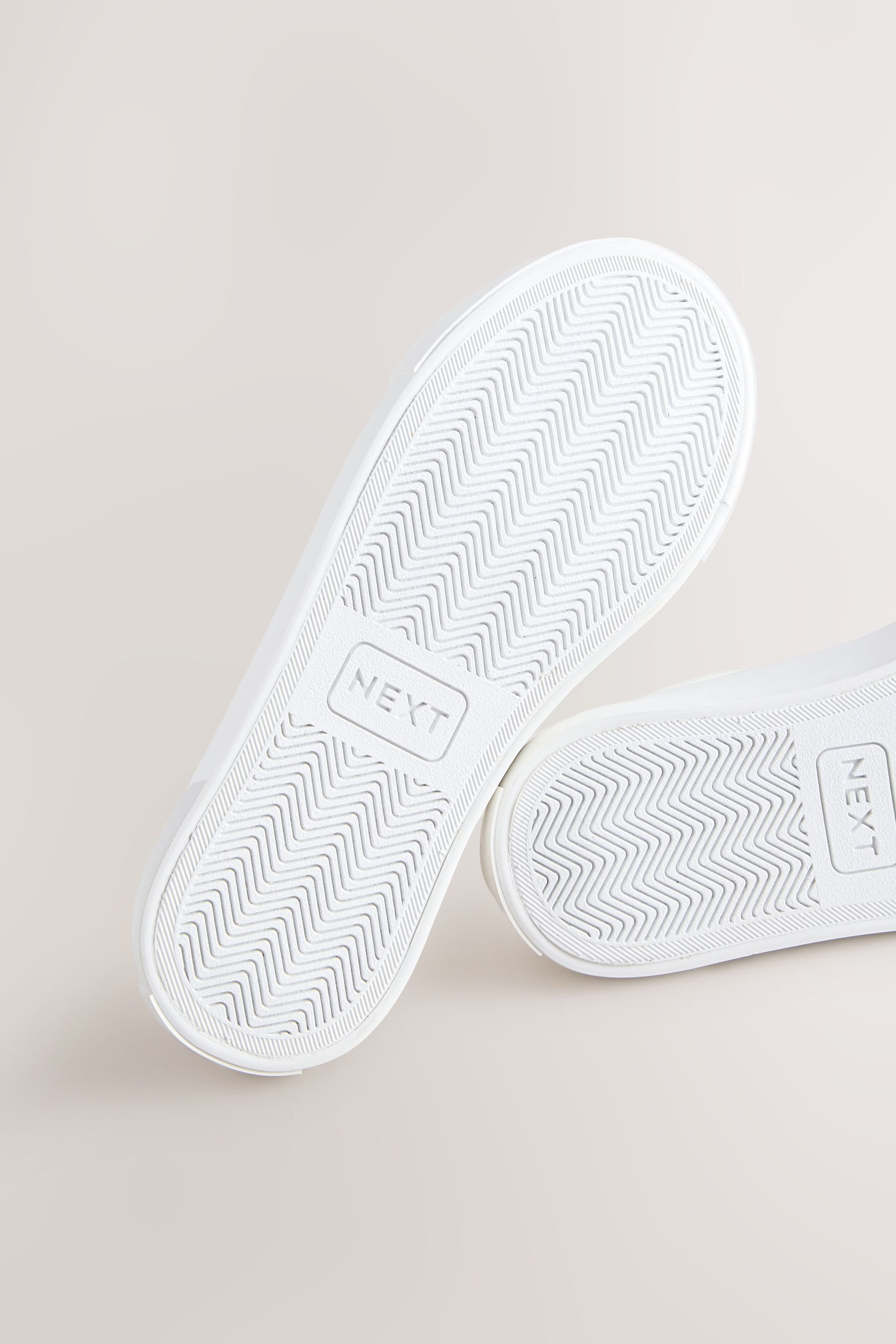 Next Edle Schnürsneaker, weite Passform Schnürschuh (1-tlg)