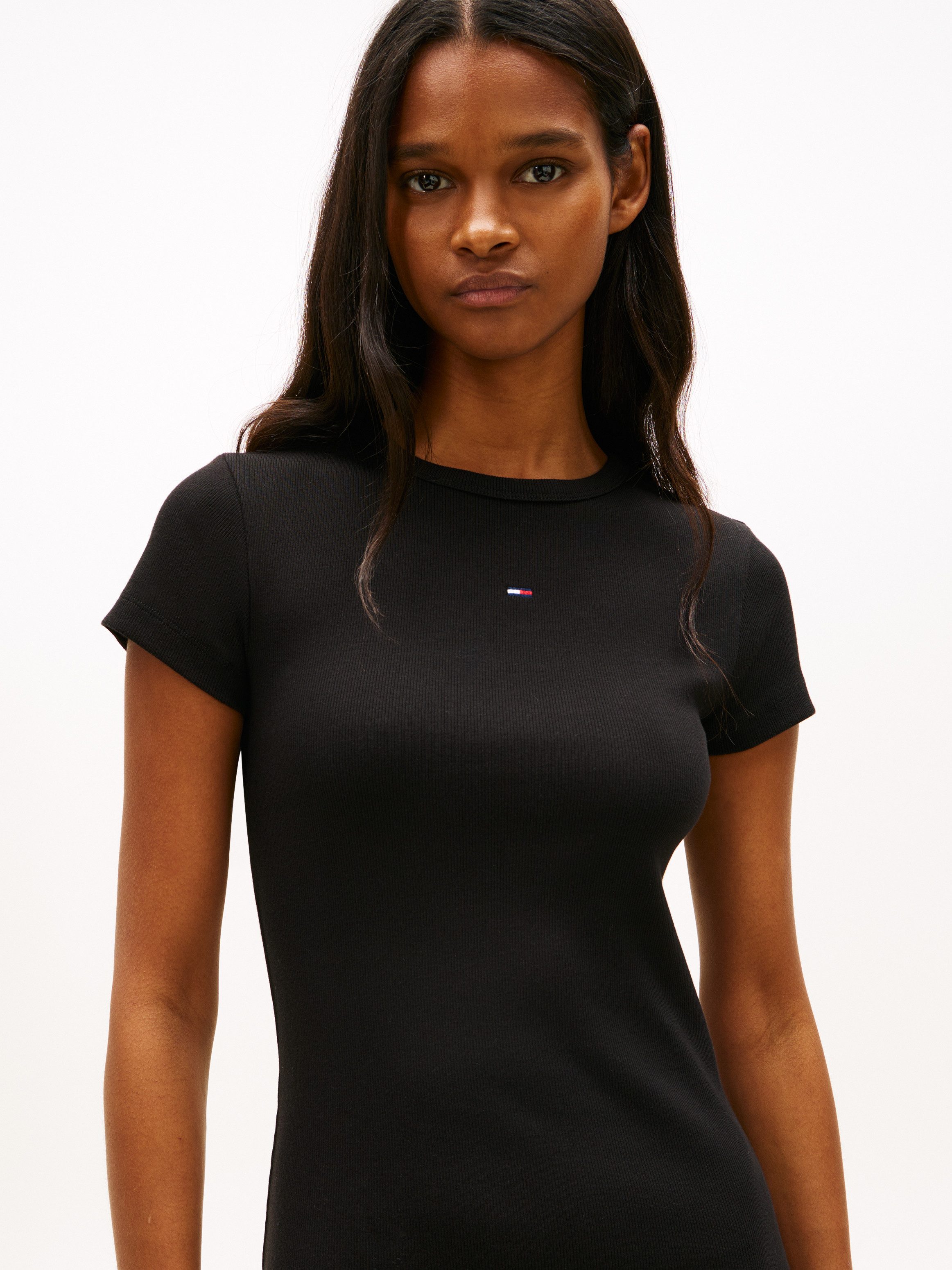 Tommy Jeans Minikleid TJW MINI BODYCON RIB SS DRESS mit gerippter Struktur, Slim Fit