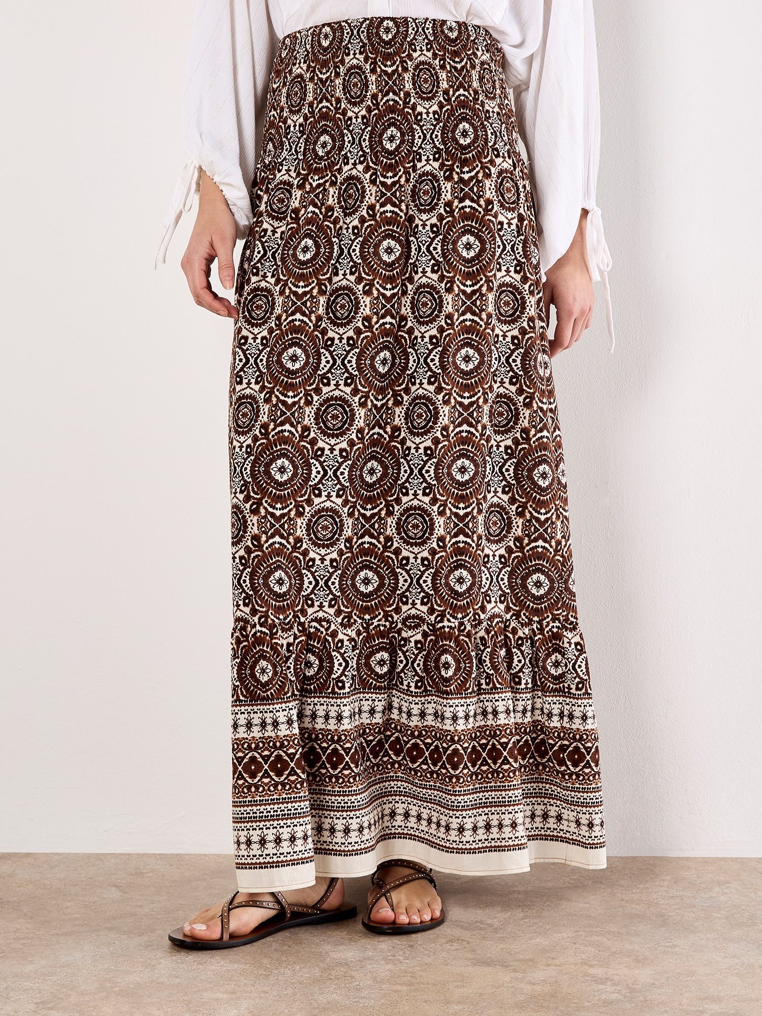 Apricot Maxirock Gesmokter Sommerrock mit Batikdruck – Bild 2 von 4