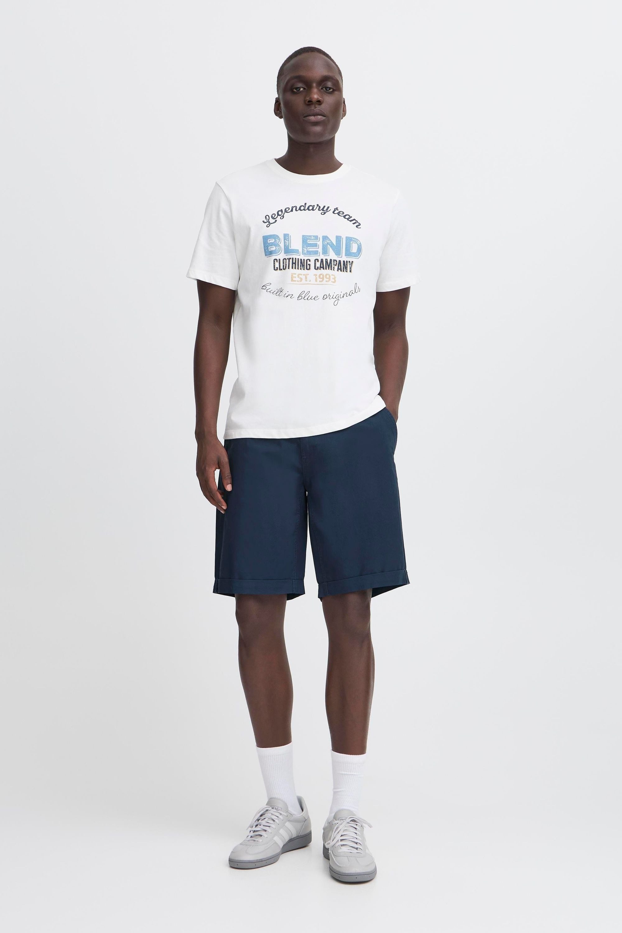 Blend Chinoshorts BHTigo Basic Chino Shorts mit Taschen