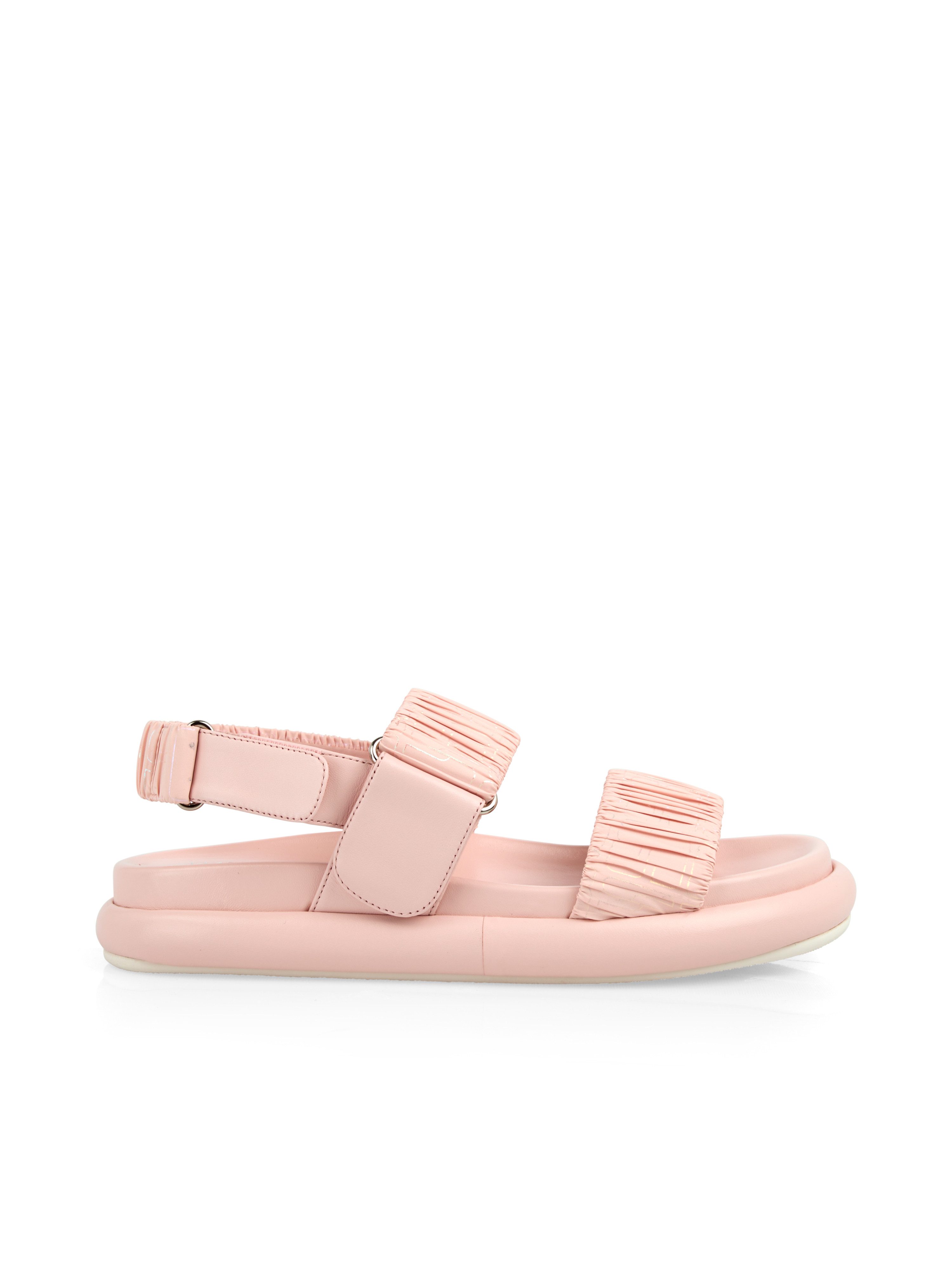 Marc Cain Sports Mindful Moving Riemchensandale Sandalette, Sommerschuh mit modischen Falten