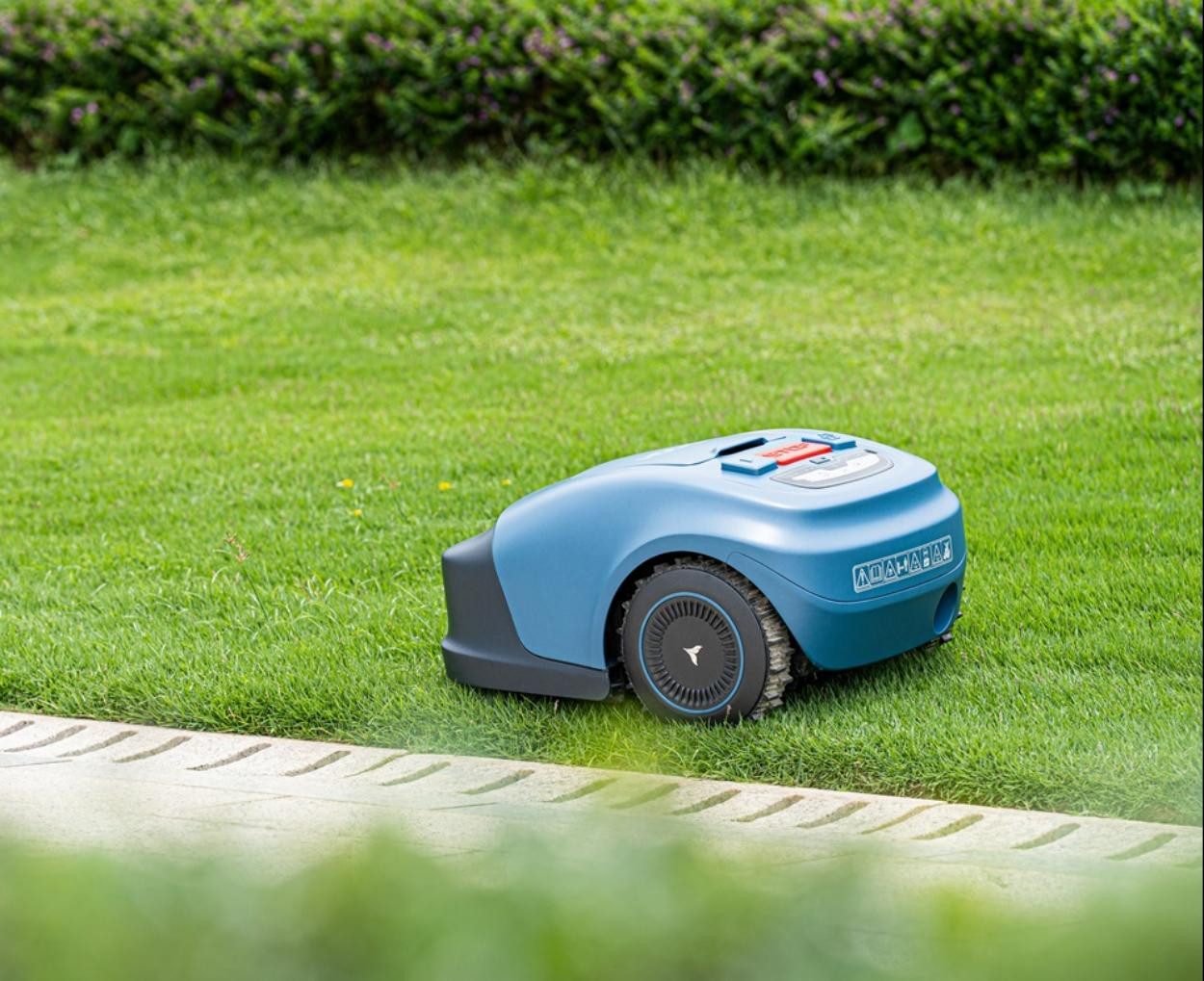 HOOKII Rasenmähroboter Schneiden des KI...