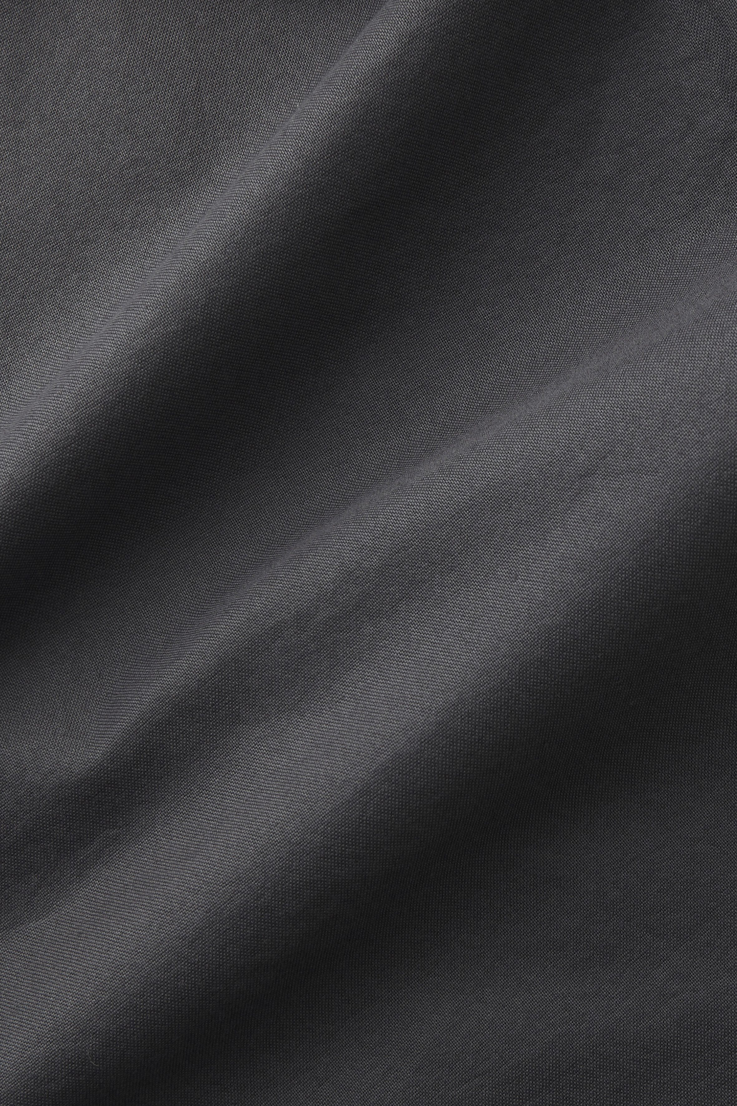 H.I.S Langarmhemd aus reiner Baumwolle, Regular-fit Button-down-Kragen mit gestreiftem Innenkragen – Bild 5 von 5