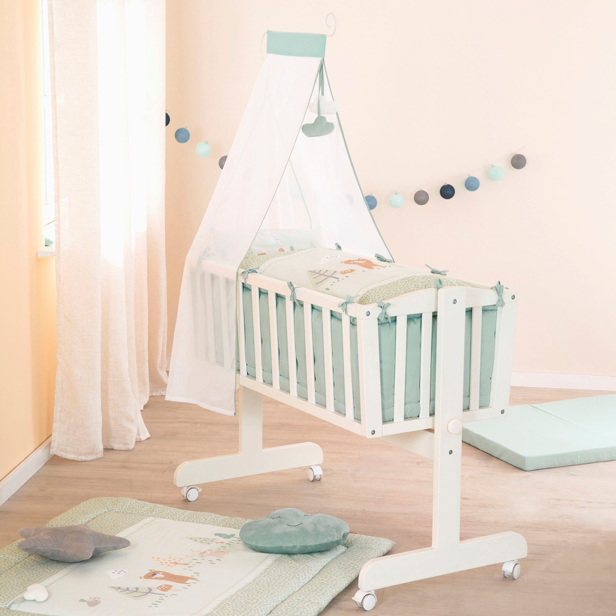 roba® Stubenbett Woodland Buddies, Komplettwiegenset, mit Komplettausstattung