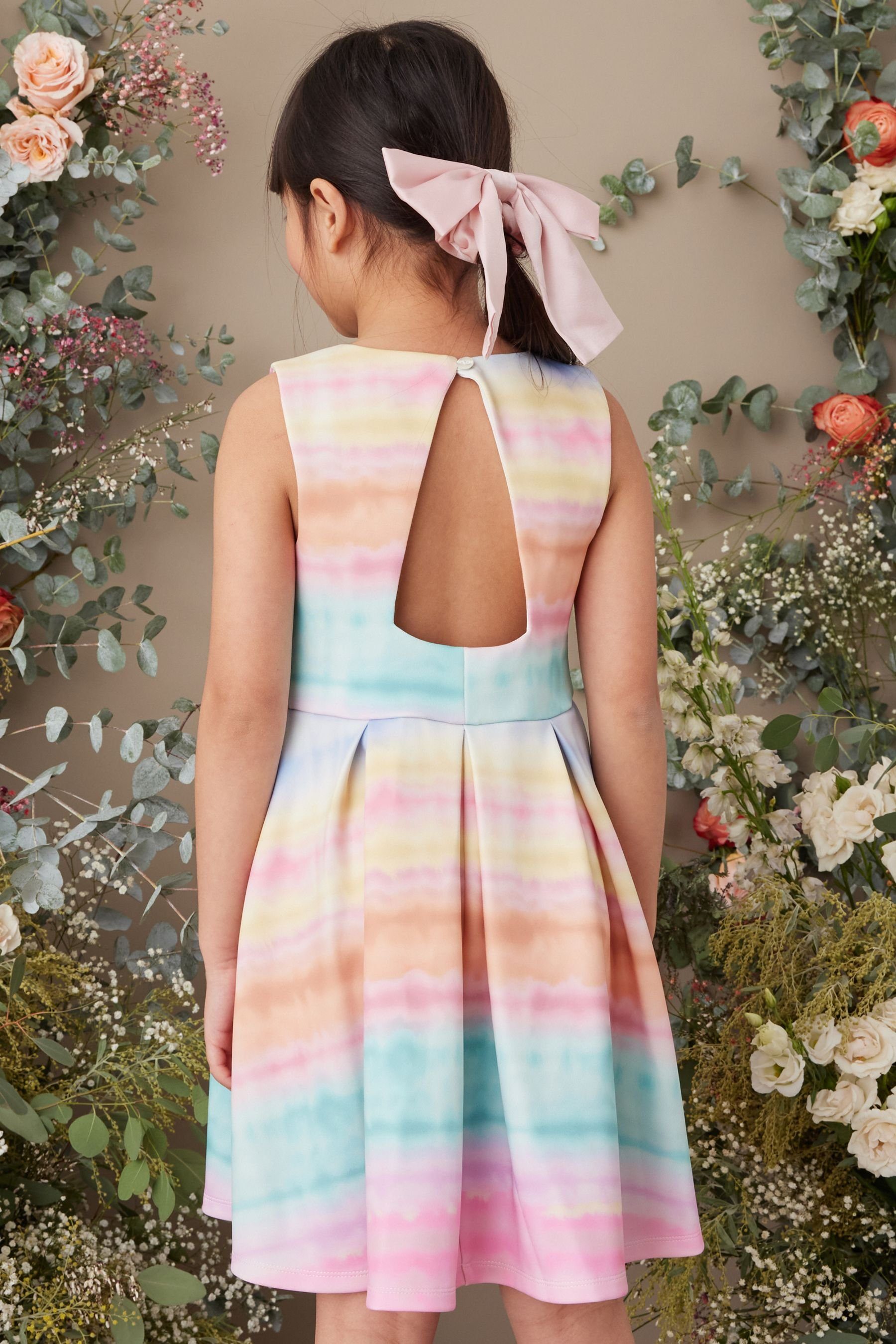 Next (1-tlg) Pink/Blue/Orange Tie Dye Multi Festliches Stripe Kleid Partykleid