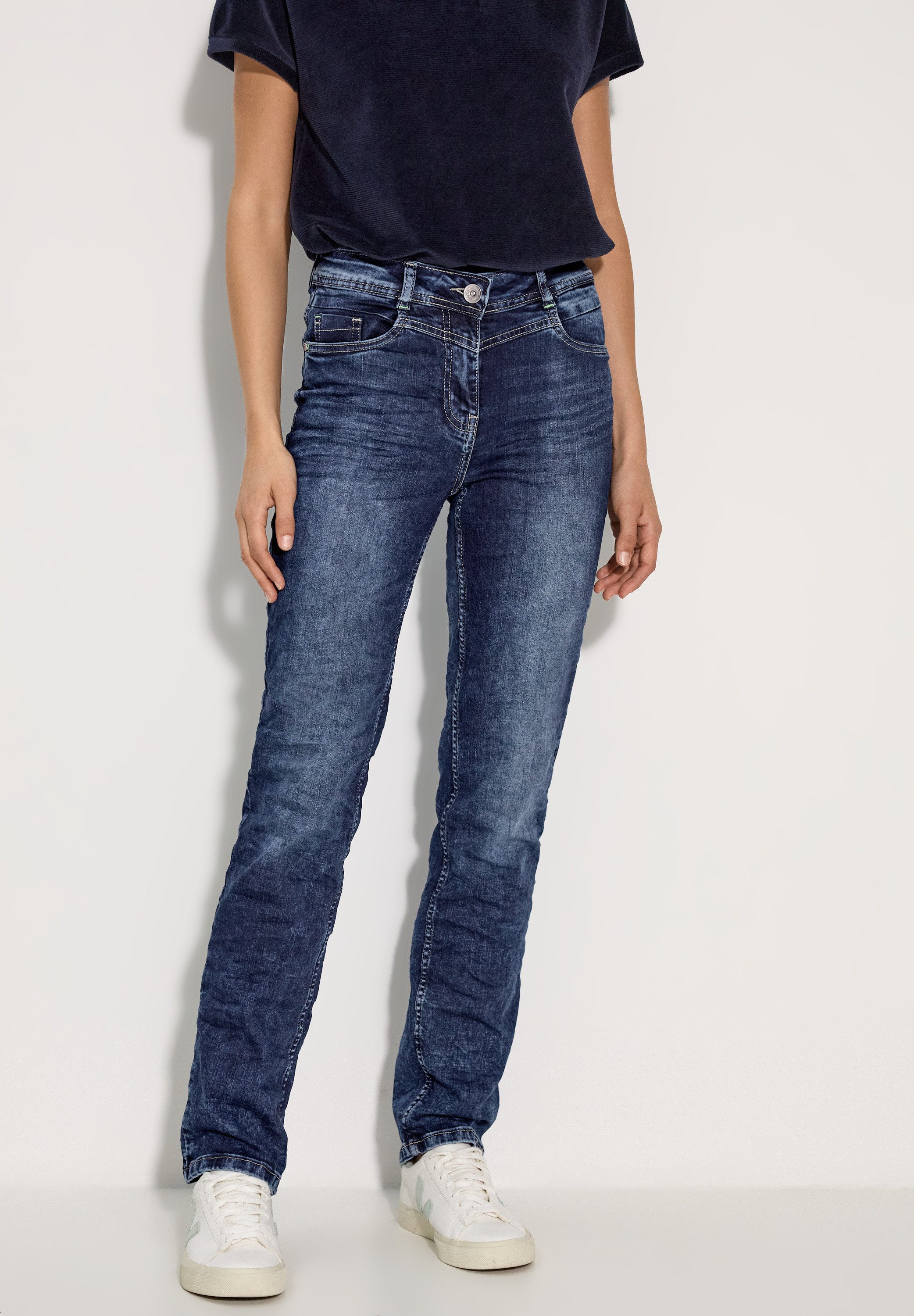 Slim-fit-Jeans Style Toronto