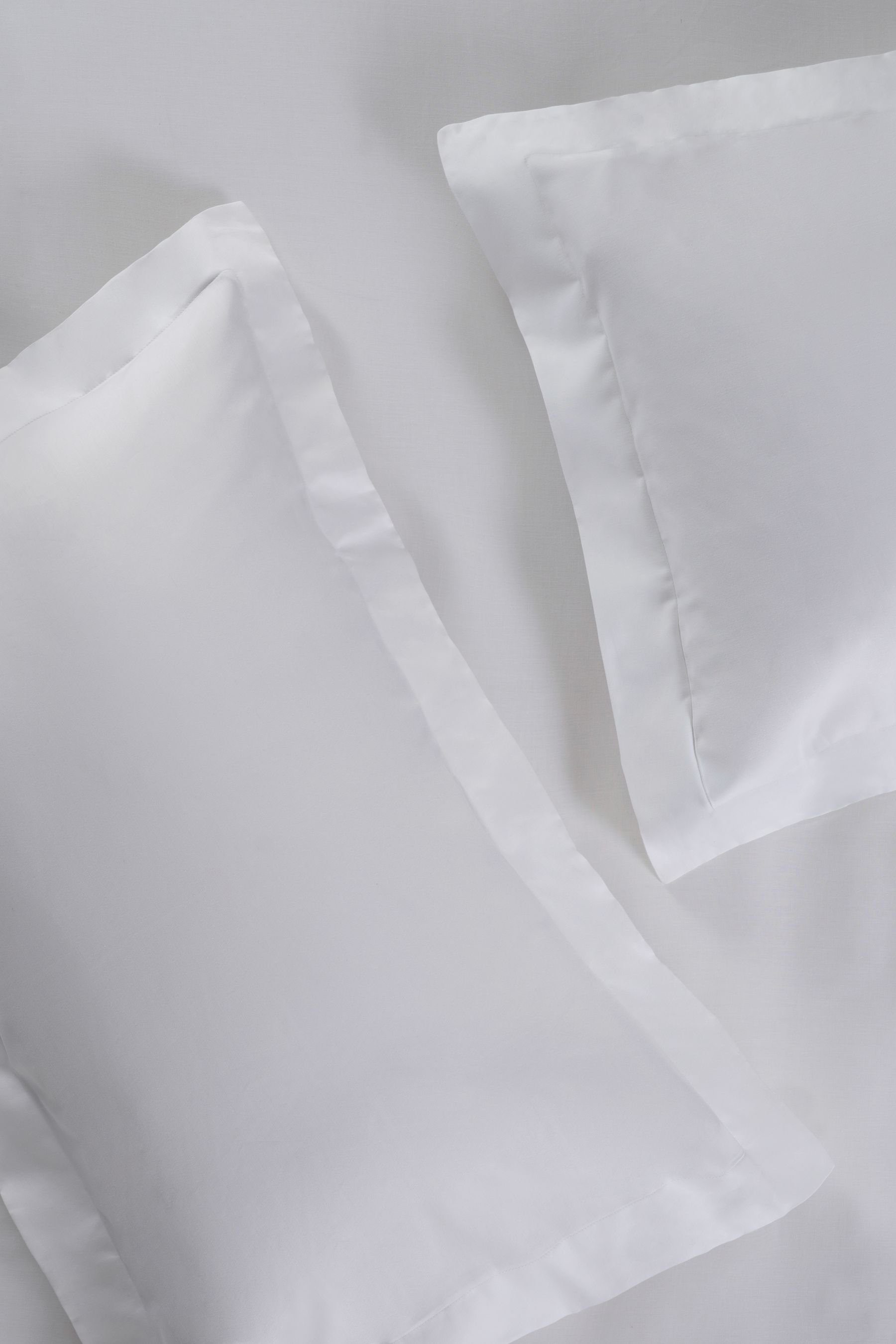 Kissenbezüge 2 pflegeleichte Kissenhüllen mit Baumwolle, Next (2 Stück) White