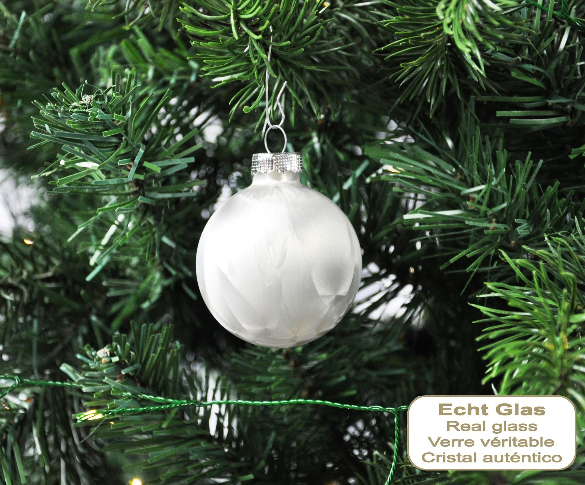 JACK Christbaumschmuck JACK by Inge 60x Glas Christbaumkugeln 4 5 6 7 cm Eislack Weiß + Haken, echt Glas, teilweise Handarbeit, inkl. Aufbewahrungsbox + Haken