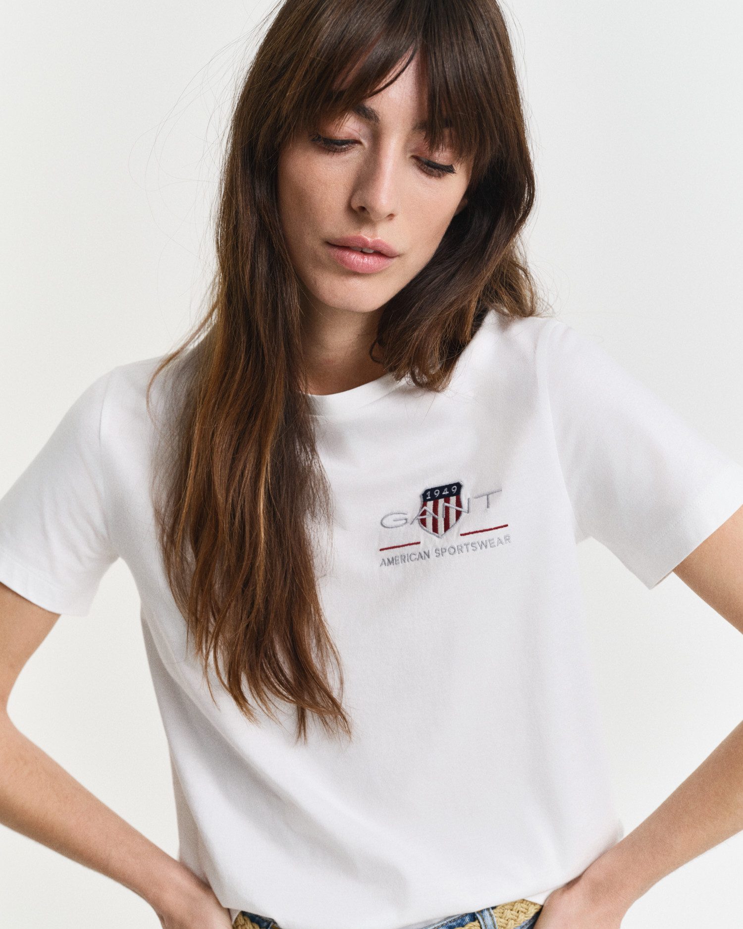 Gant T-Shirt REG ARCHIVE SHIELD SS T-SHIRT Stickerei, Rundhals