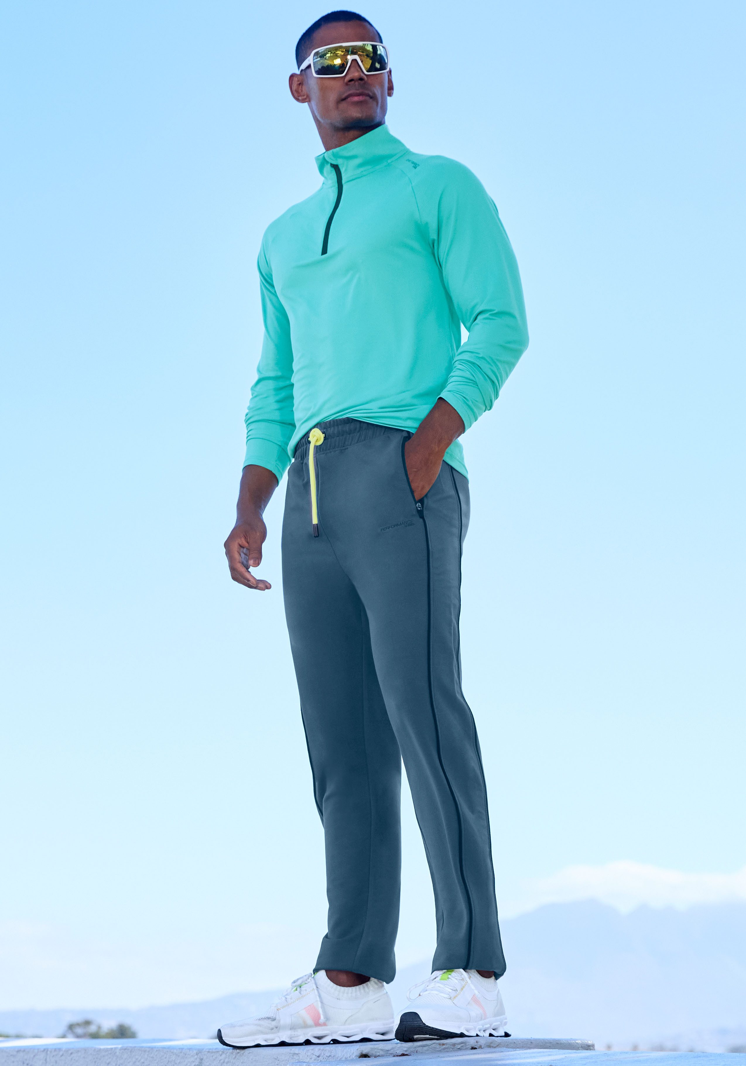 Le Jogger Performance Funktionsshirt mit Stehkragen und Reißverschluss