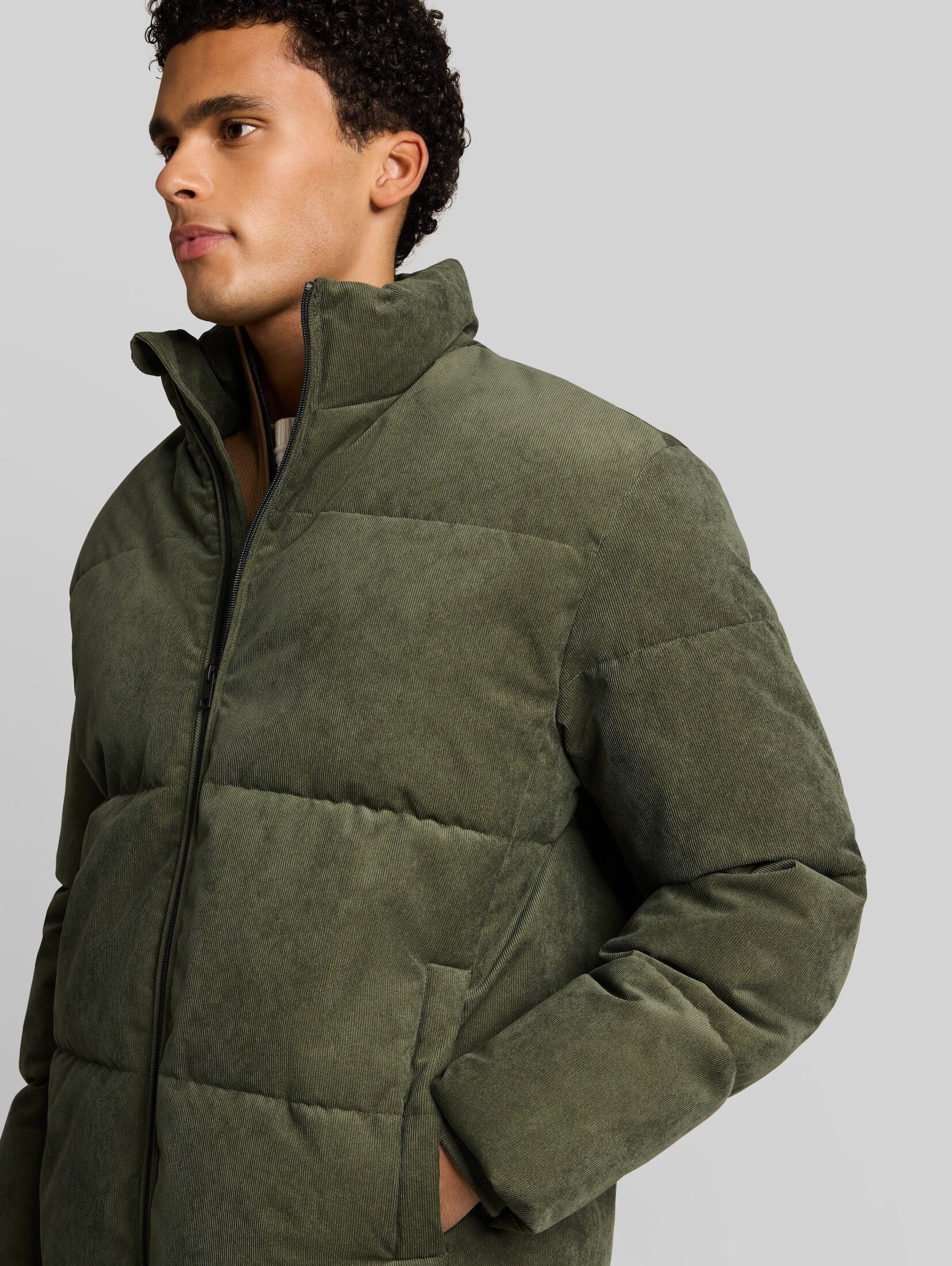 TOM TAILOR Denim Winterjacke Jacken Relaxed Fit Cord Pufferjacke – Bild 4 von 5