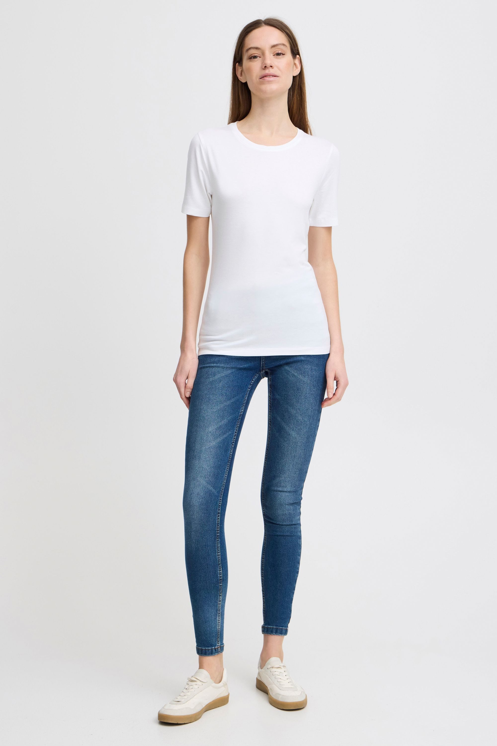 OXMO T-Shirt OXJessa Basic T-Shirt mit Rundhals