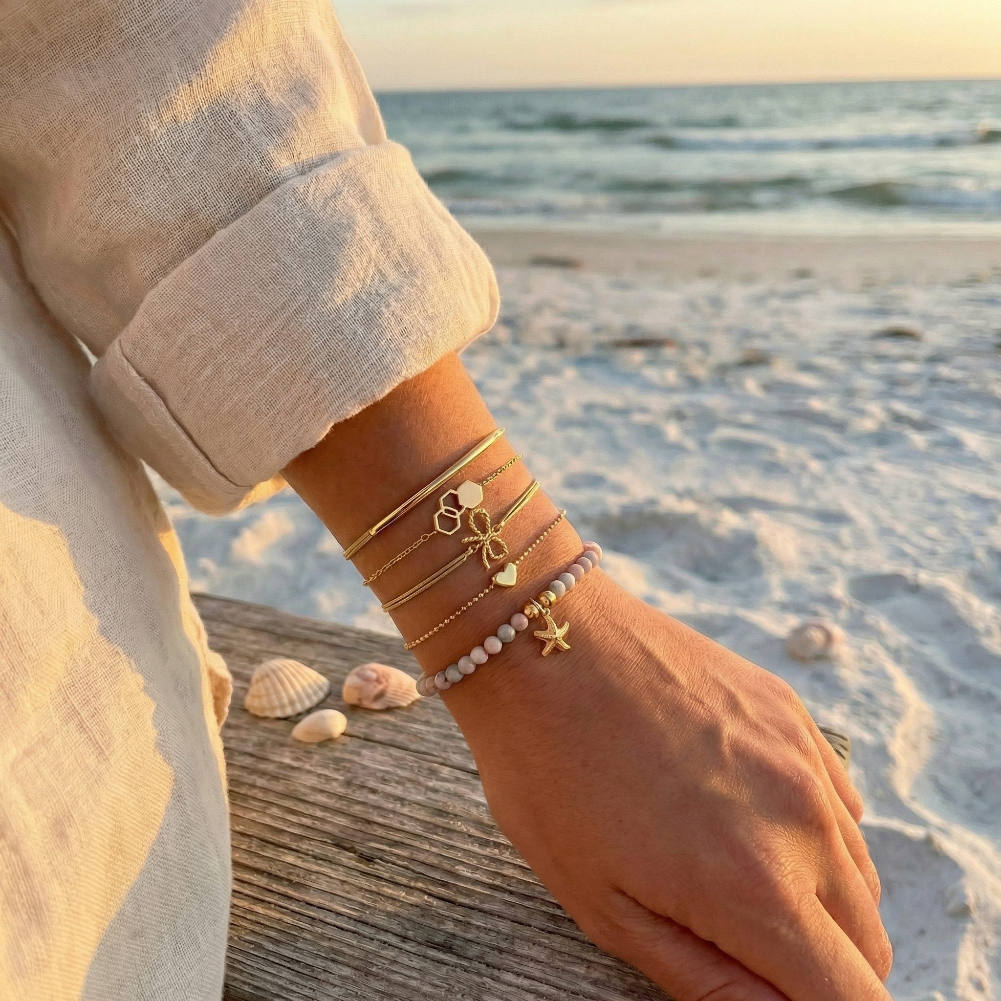 The Beauty House Armband Boho Vintage Armband Set mit Edelsteinen (mit Perlen Boho-Style), – Elegantes Layering Schmuck-Set in Goldoptik