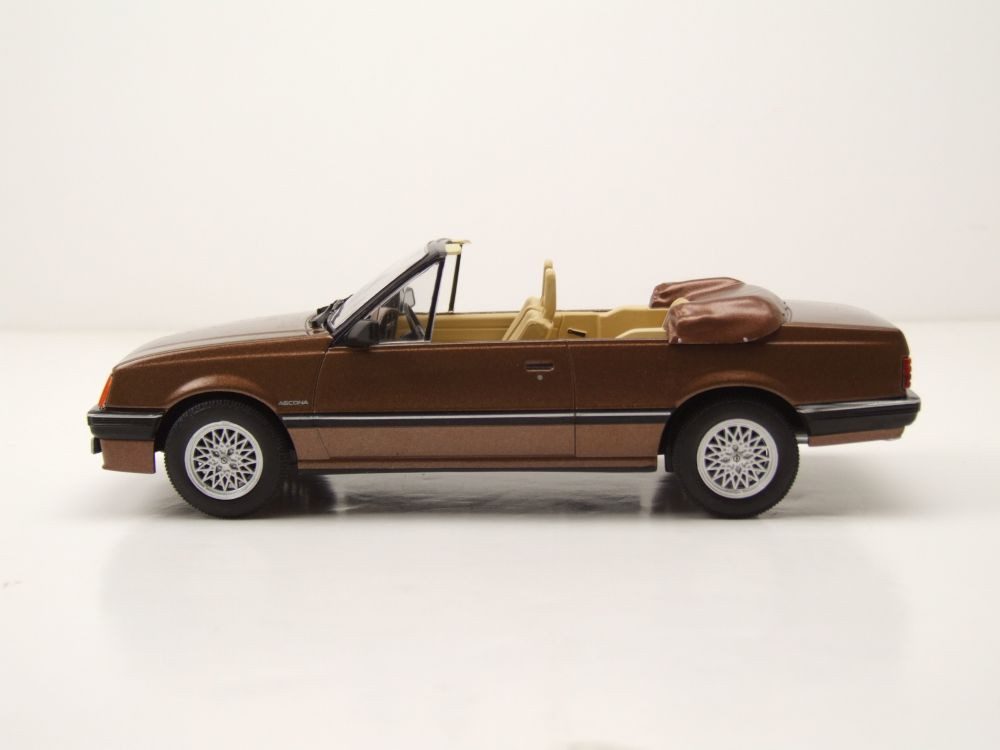 Whitebox Modellauto Opel Ascona C Cabrio 1985 dunkelbraun, Maßstab 1:24