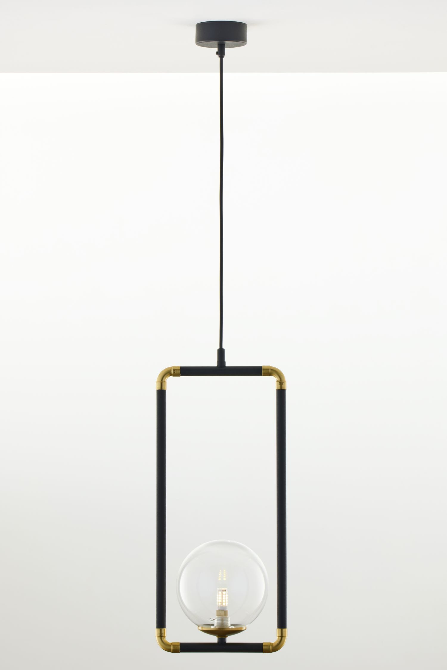 Licht-Erlebnisse Pendelleuchte RESTRAL, ohne Leuchtmittel, Glas Metall G9 H: max. 120 cm in Schwarz Gold Kugelschirm Modern