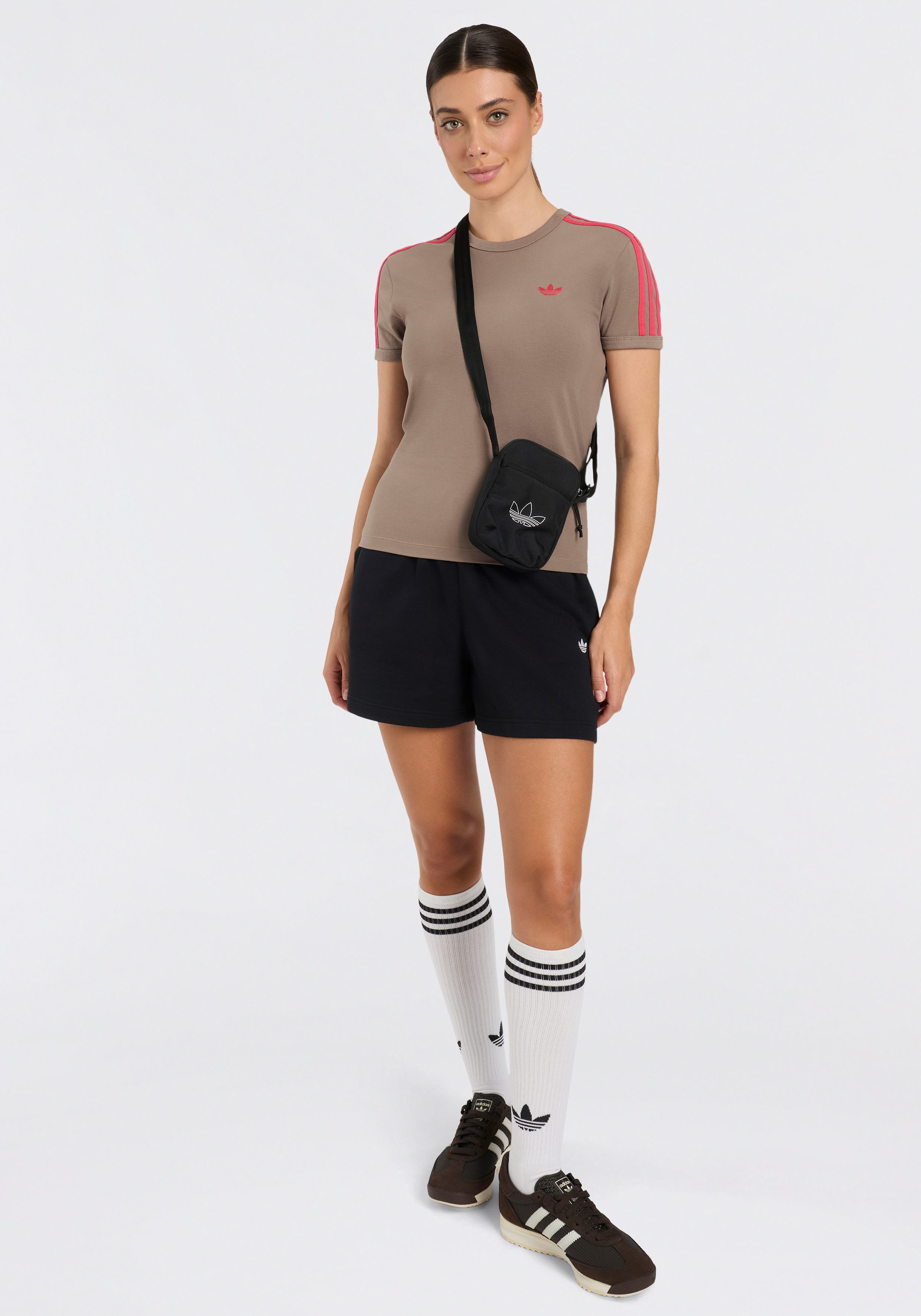 Zum Outfit 3