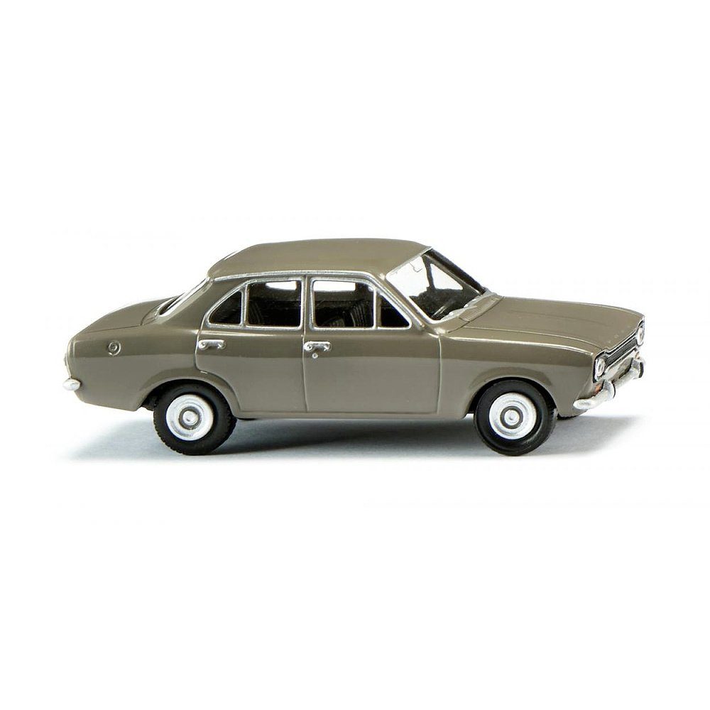 Modelleisenbahn-Straße Wiking 020307 H0 PKW Modell Ford Escort
