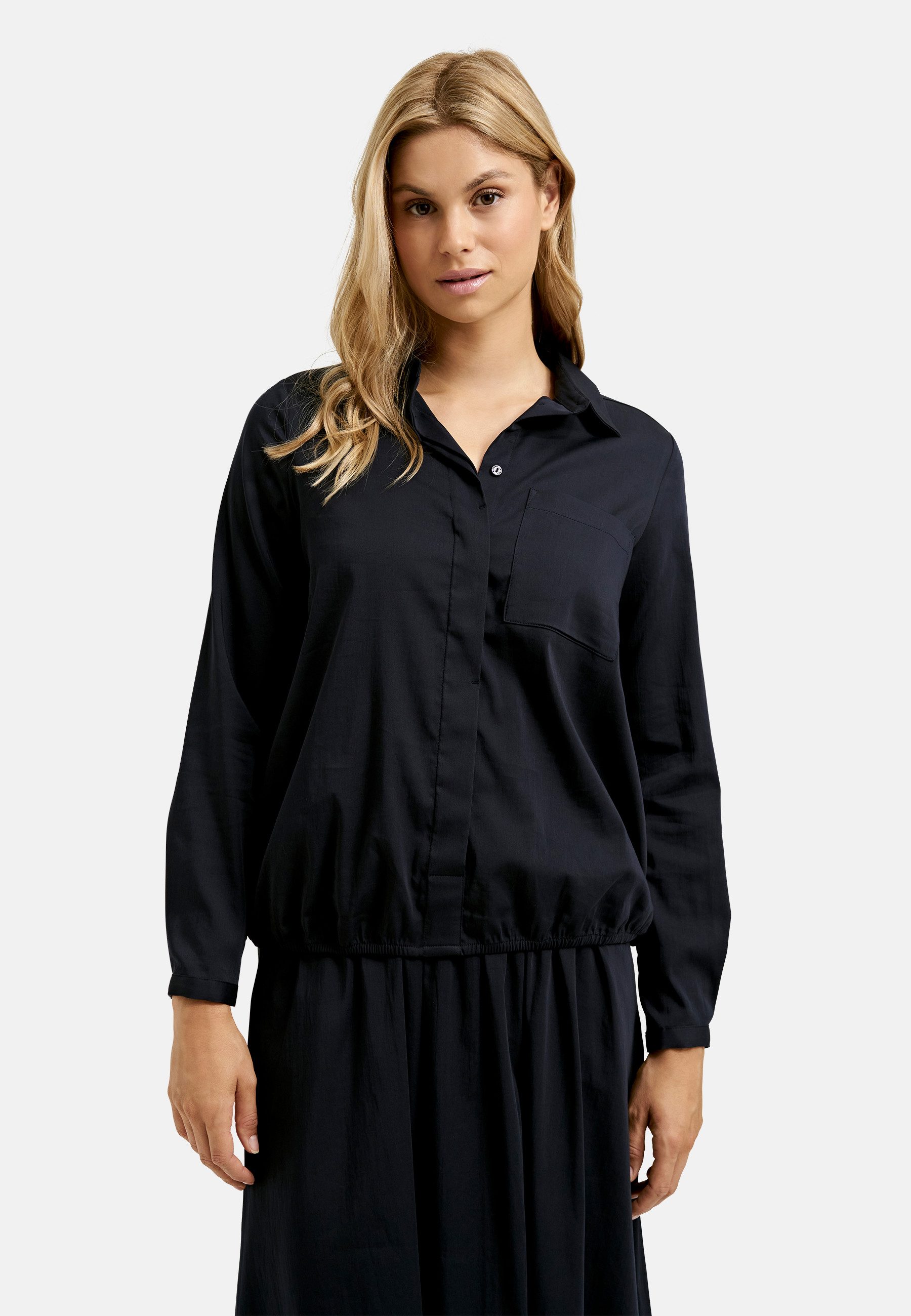 Kurzarmbluse Blouse w collar and placket, 1/1 sleeves w cuffs + elastic at hem
