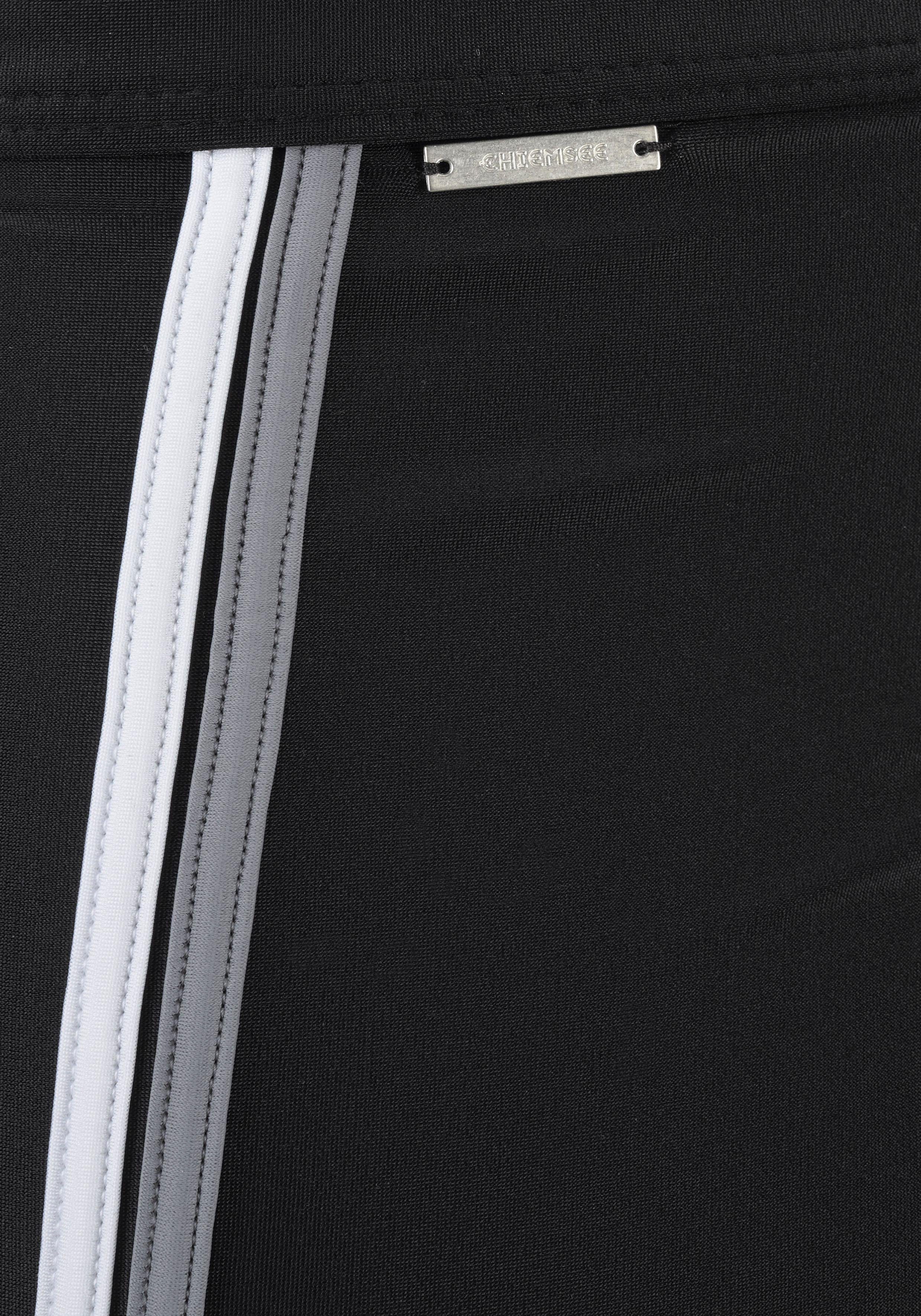 Chiemsee Boxer-Badehose mit modischen Kontrastpaspelierungen – Bild 4 von 5