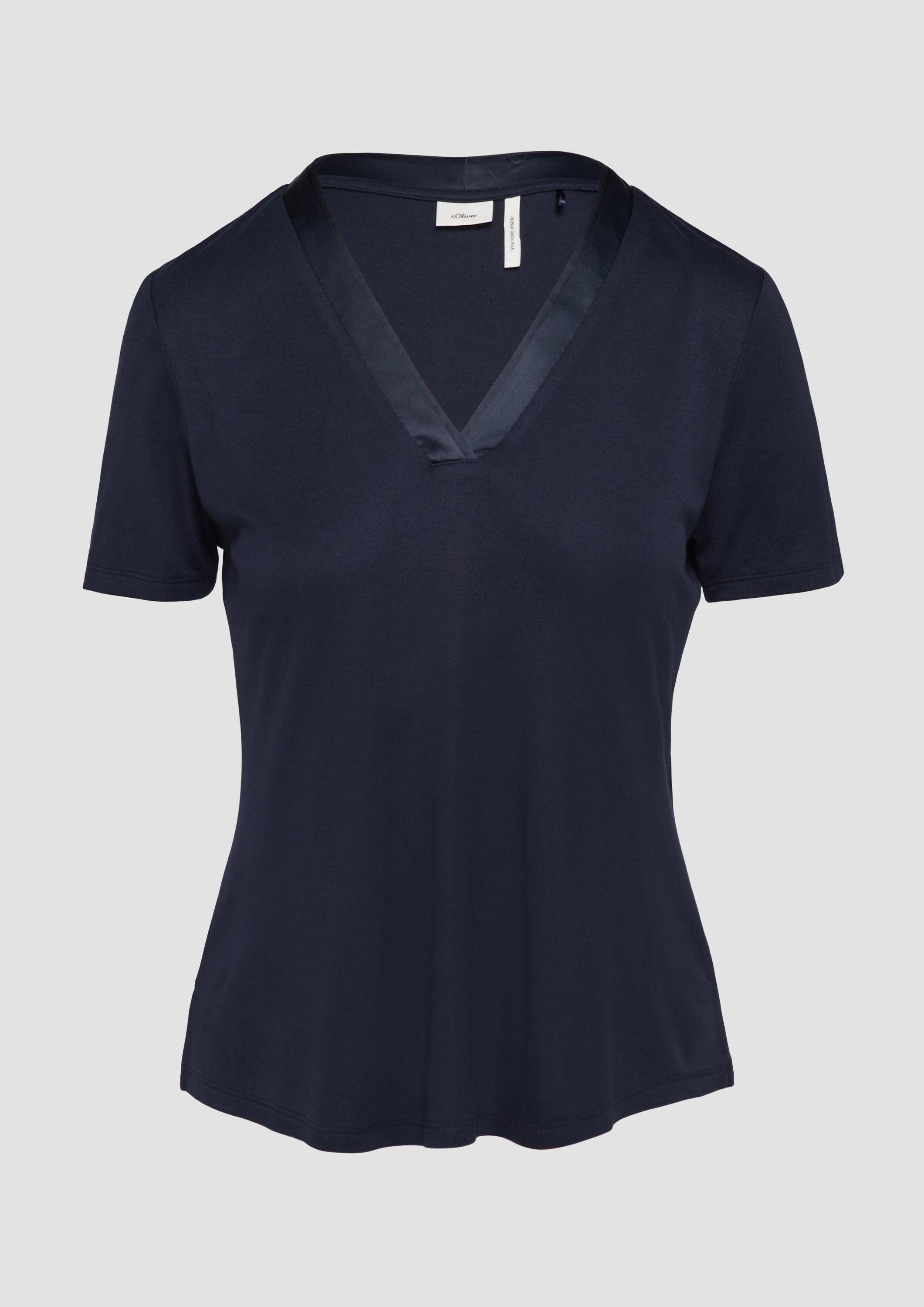 s.Oliver Kurzarmshirt T-Shirt T-Shirt mit Satinausschnitt