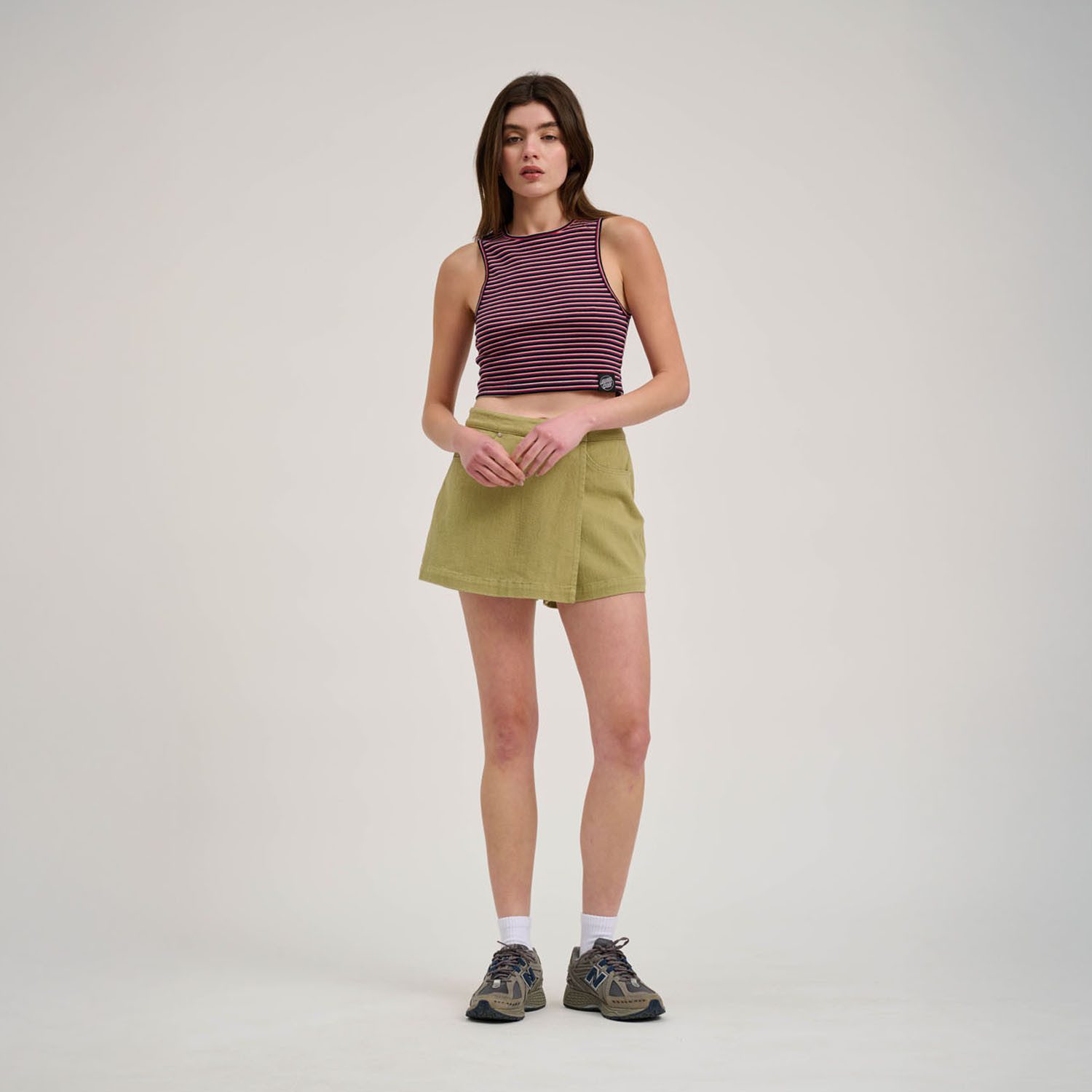 Santa Cruz Shorts CLASSIC LABEL SKORT sportlicher Stil, für Erwachsene, aus Baumwolle und Polyester