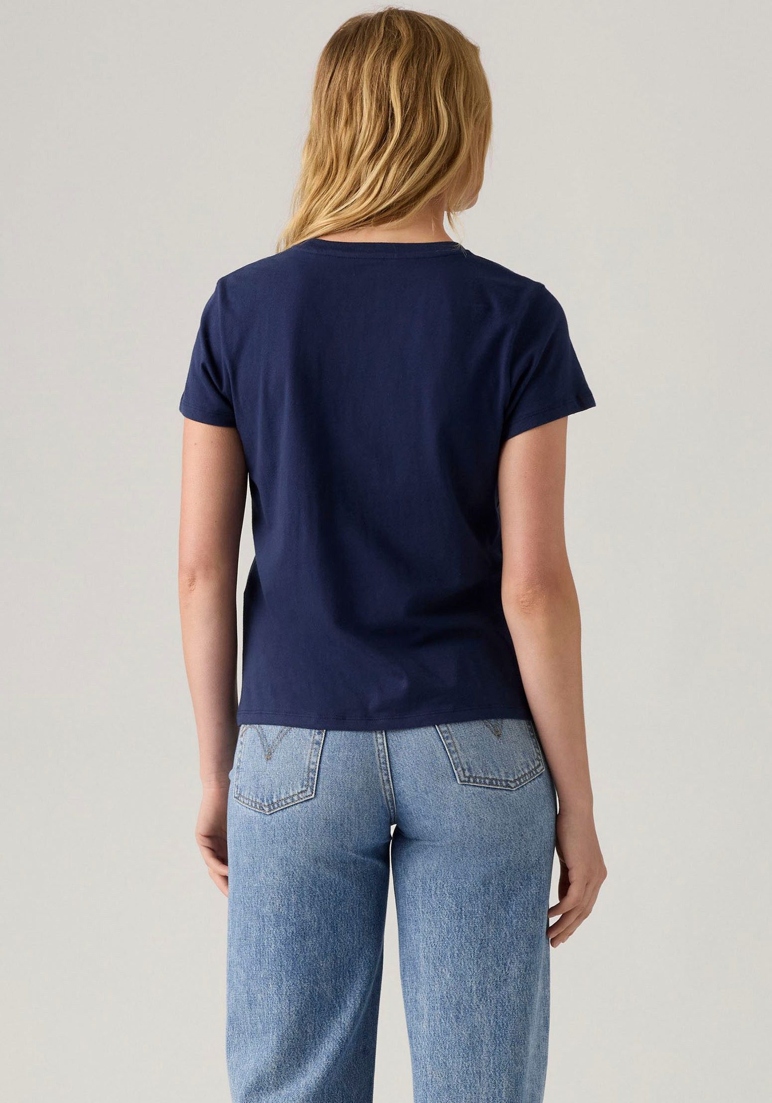 Levi's® T-Shirt THE PERFECT TEE mit Batwing-Logoprint