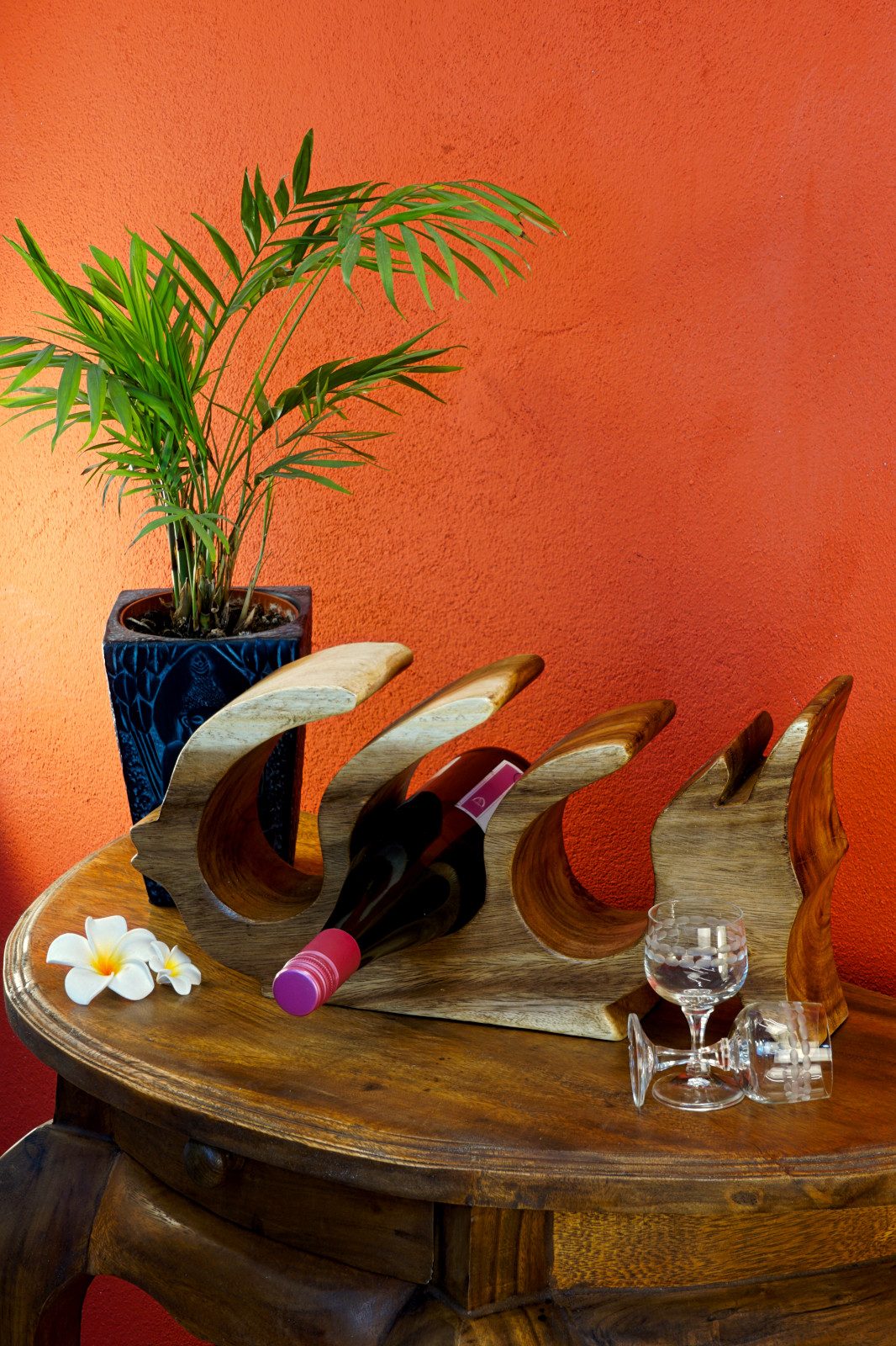 Kinaree Weinregal Holz Weinregal Fisch, handgefertigt in Thailand