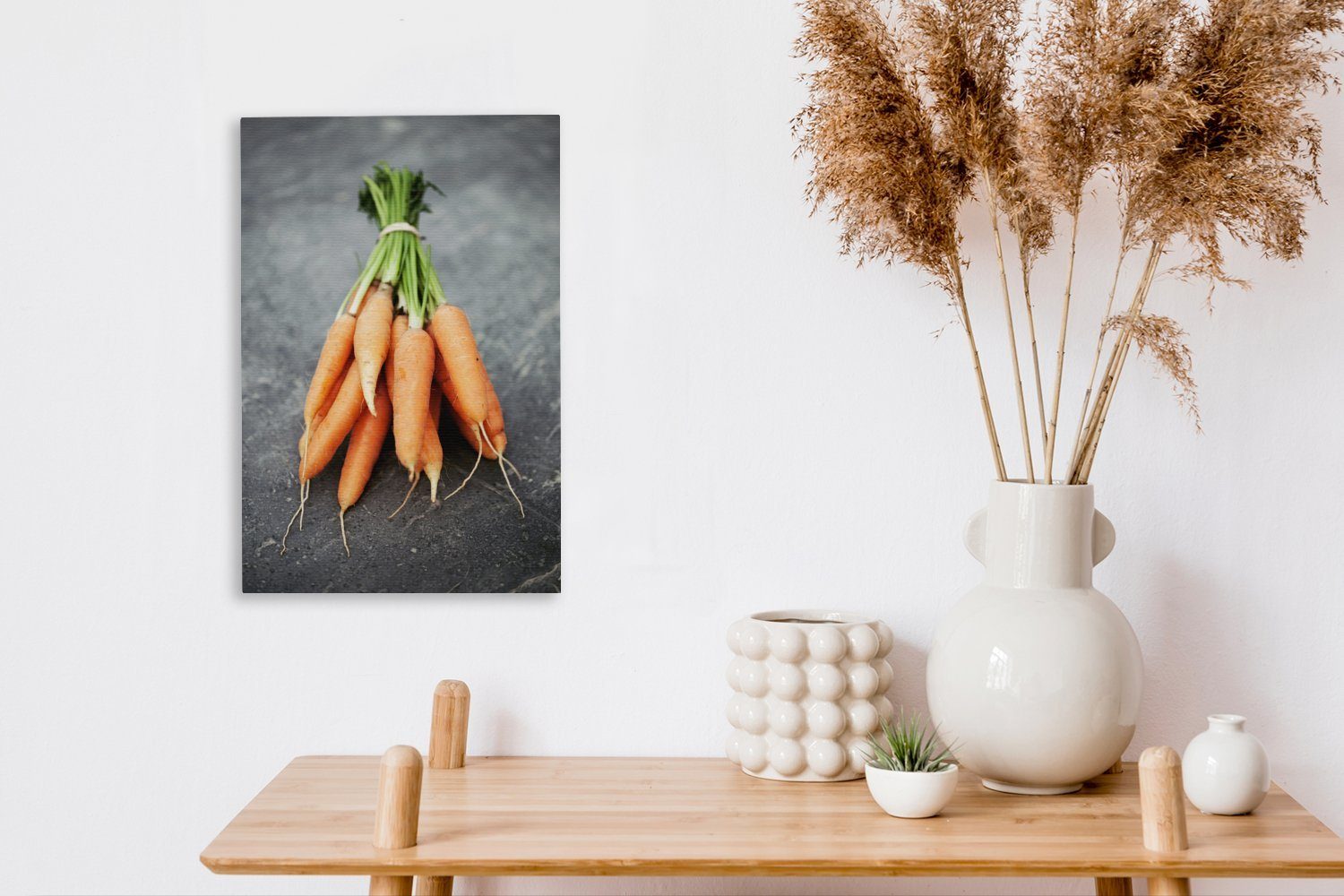 auf cm Zackenaufhänger, bespannt organischen Steintisch, fertig 20x30 Gemälde, einem OneMillionCanvasses® (1 Leinwandbild Wurzeln Leinwandbild St), aus inkl. Wald alten