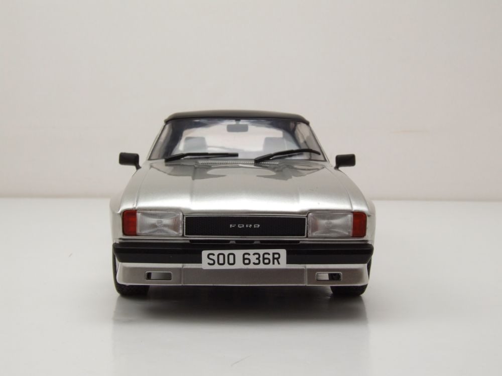 Ford Capri MK II X-Pack noir matt 1975 1/18 MCG