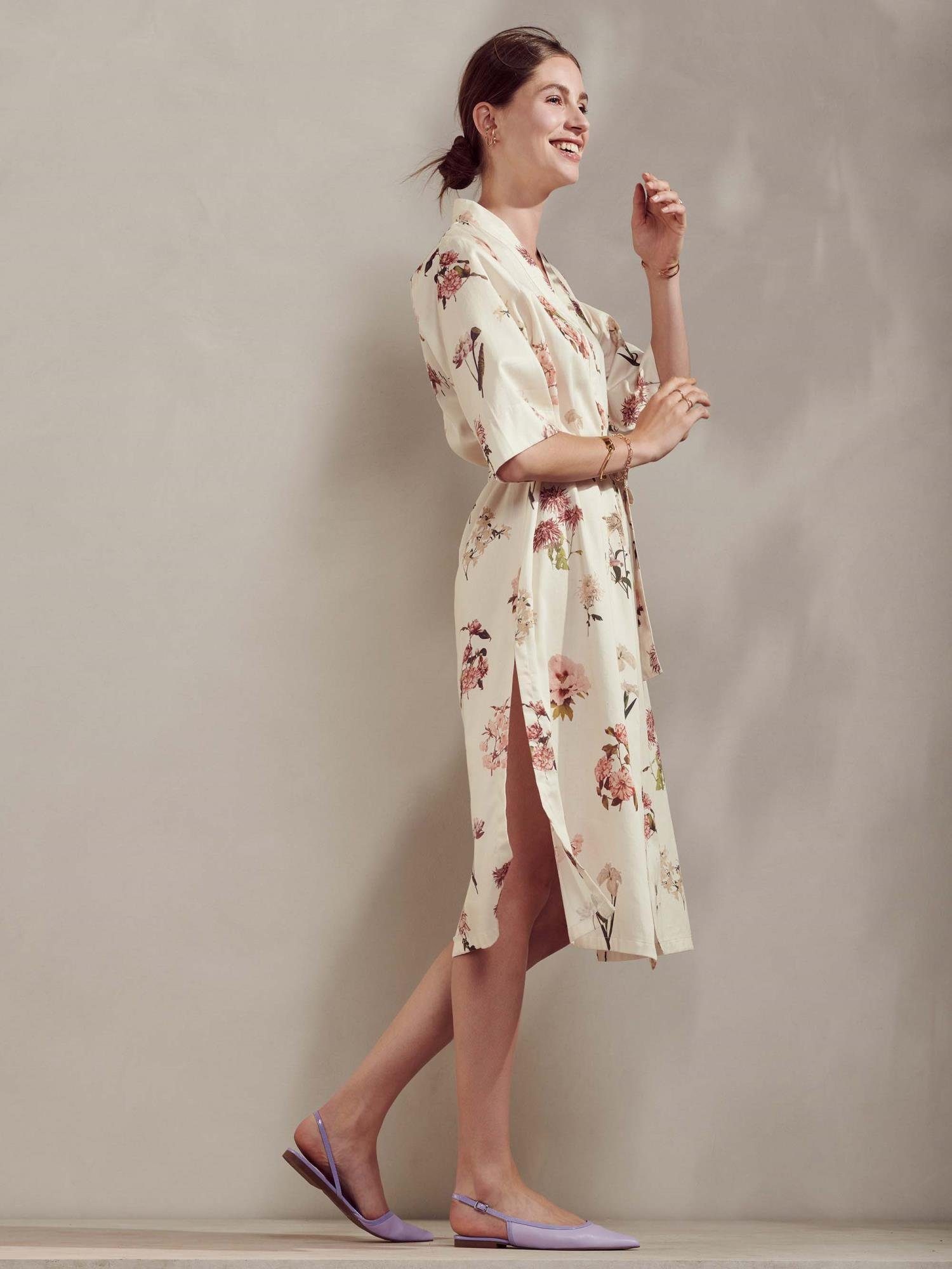 Essenza Kimono Ilona Annebella, Langform, Baumwoll-Mischung, Kimono-Kragen, Gürtel, aus einer Modal-Baumwollmischung, mit Blumenprint