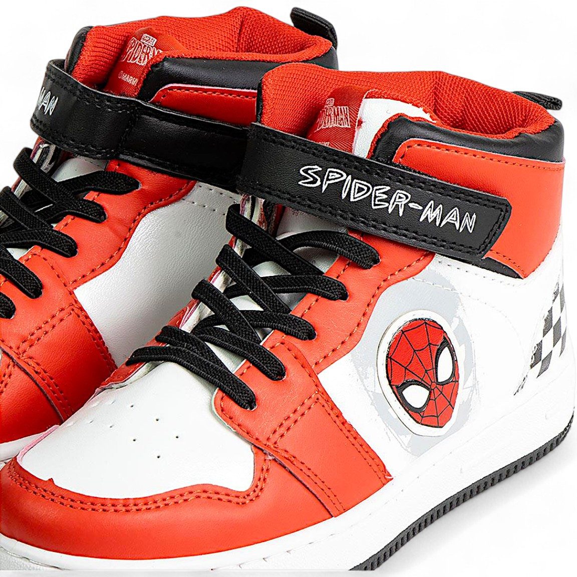 Cerdá Marvel High Top Sneaker Kinder hohe Sportschuhe Gr. 30 - 35