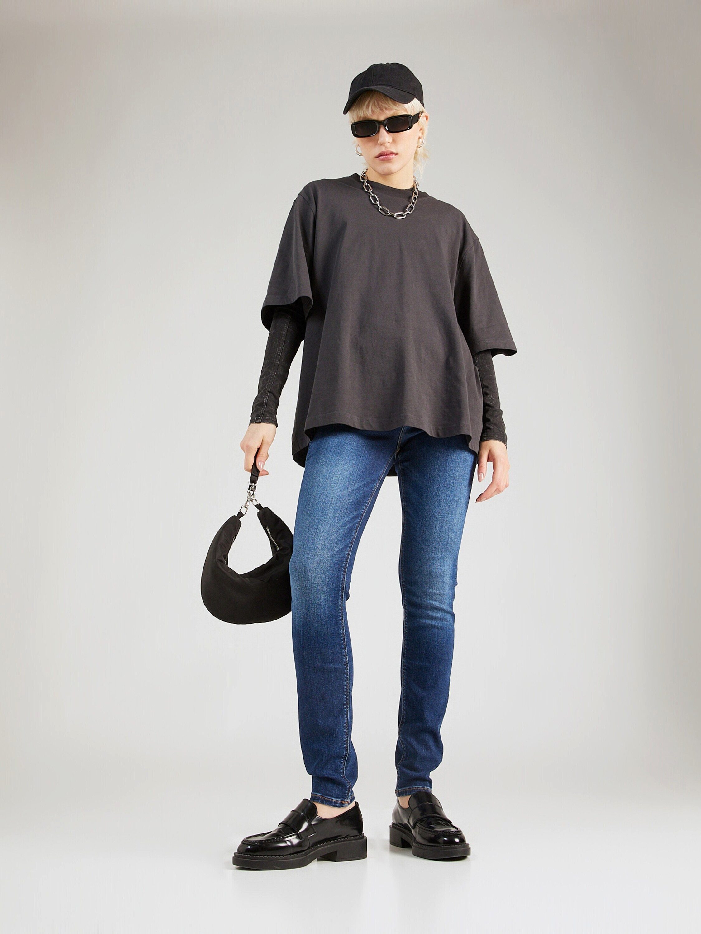 Guess Skinny-fit-Jeans 1981 (1-tlg) Plain/ohne Details