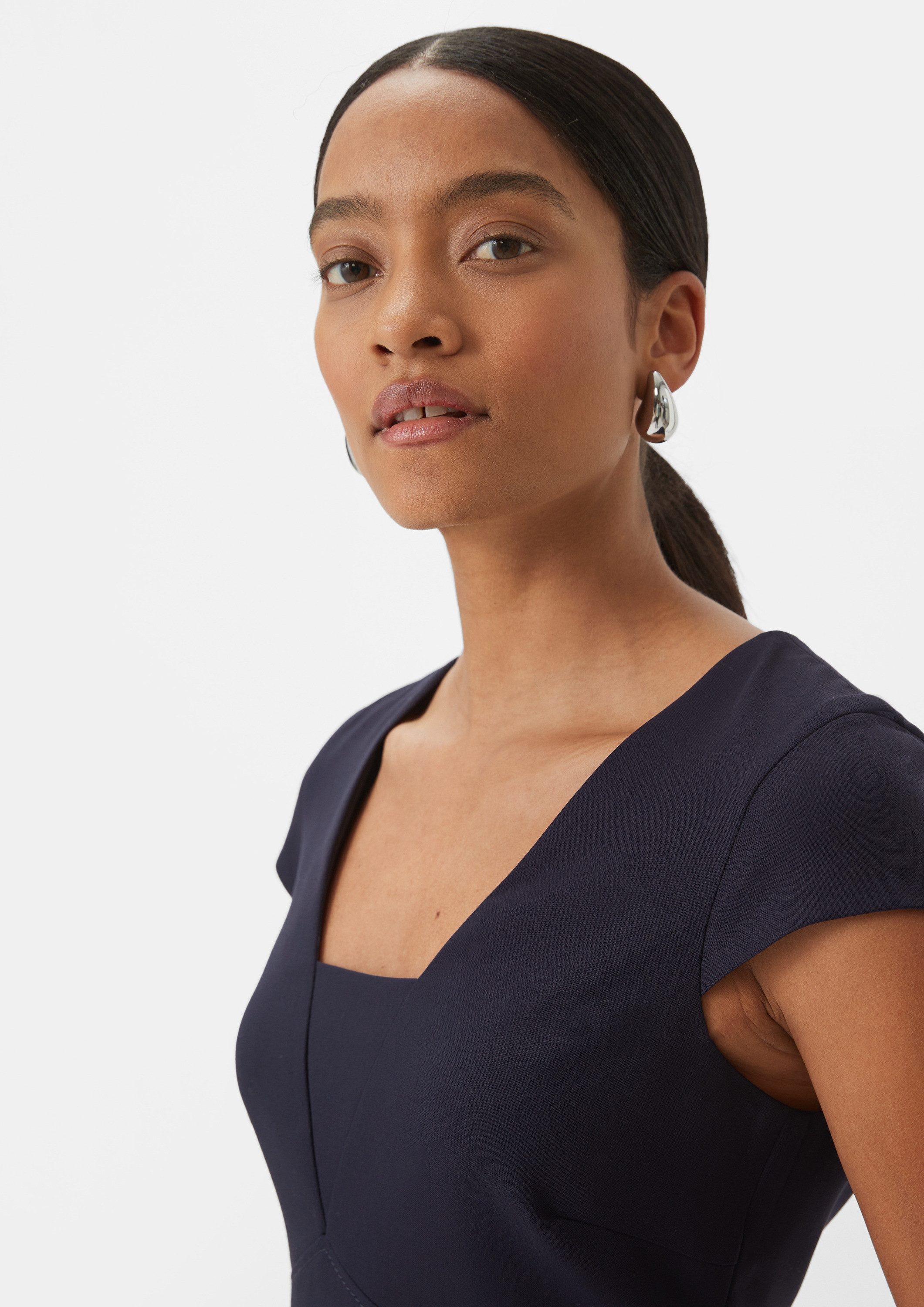 comma Minikleid Kleid Elegantes Etuikleid mit Kappärmeln