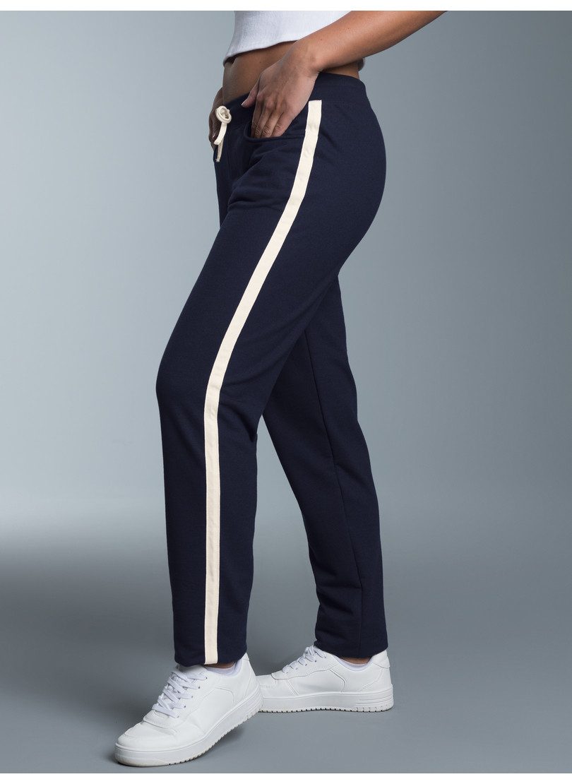 Trigema Jerseyhose TRIGEMA Jogginghose mit kontrastfarbigen günstig online kaufen