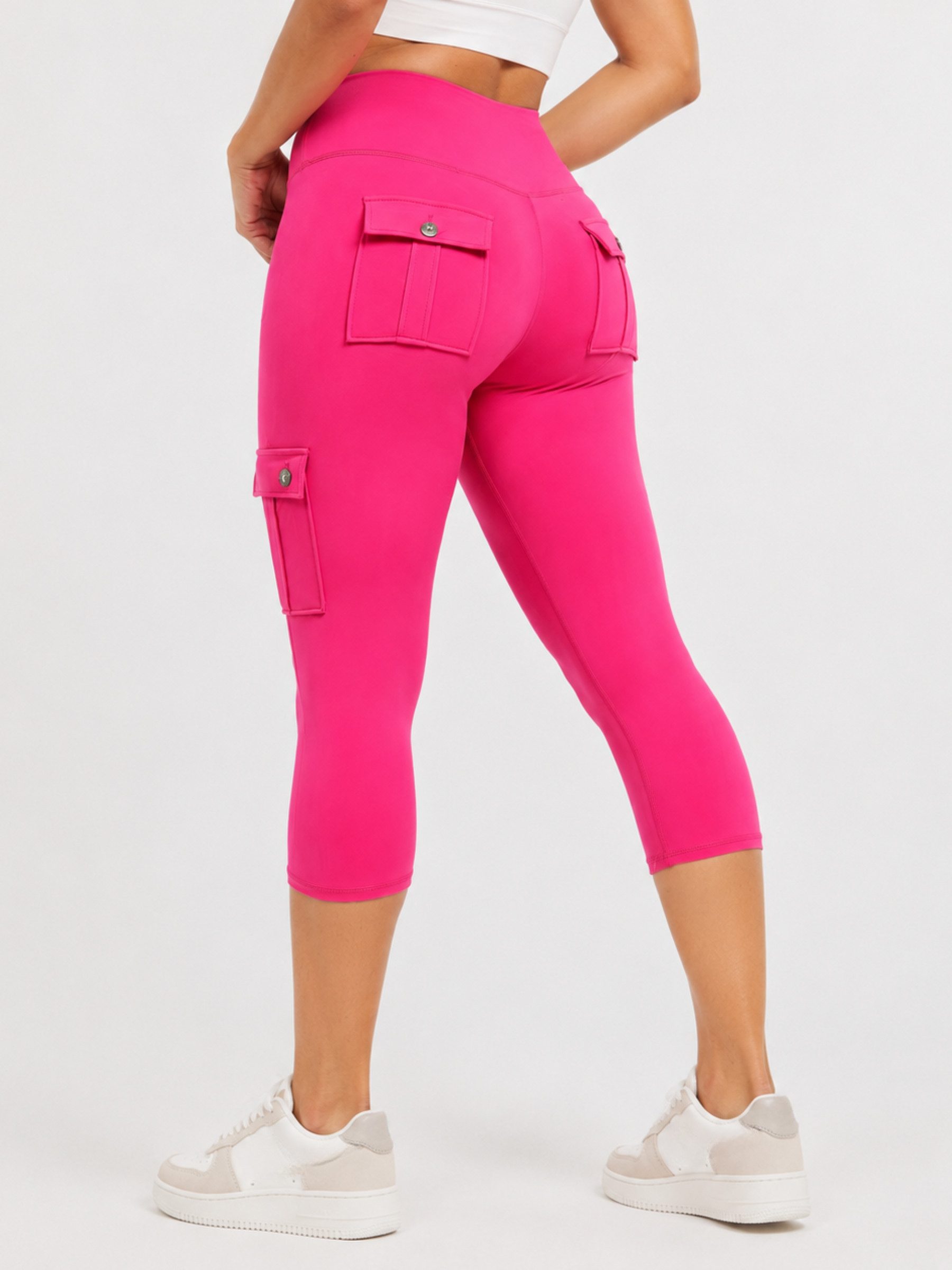 FemmeTone Caprileggings High Waist Sport-Leggings Damen – Yoga & Workout Stretch-Leggings Cargo-Capri-Leggings mit Handy-Taschen – 3/4 Sport Tights