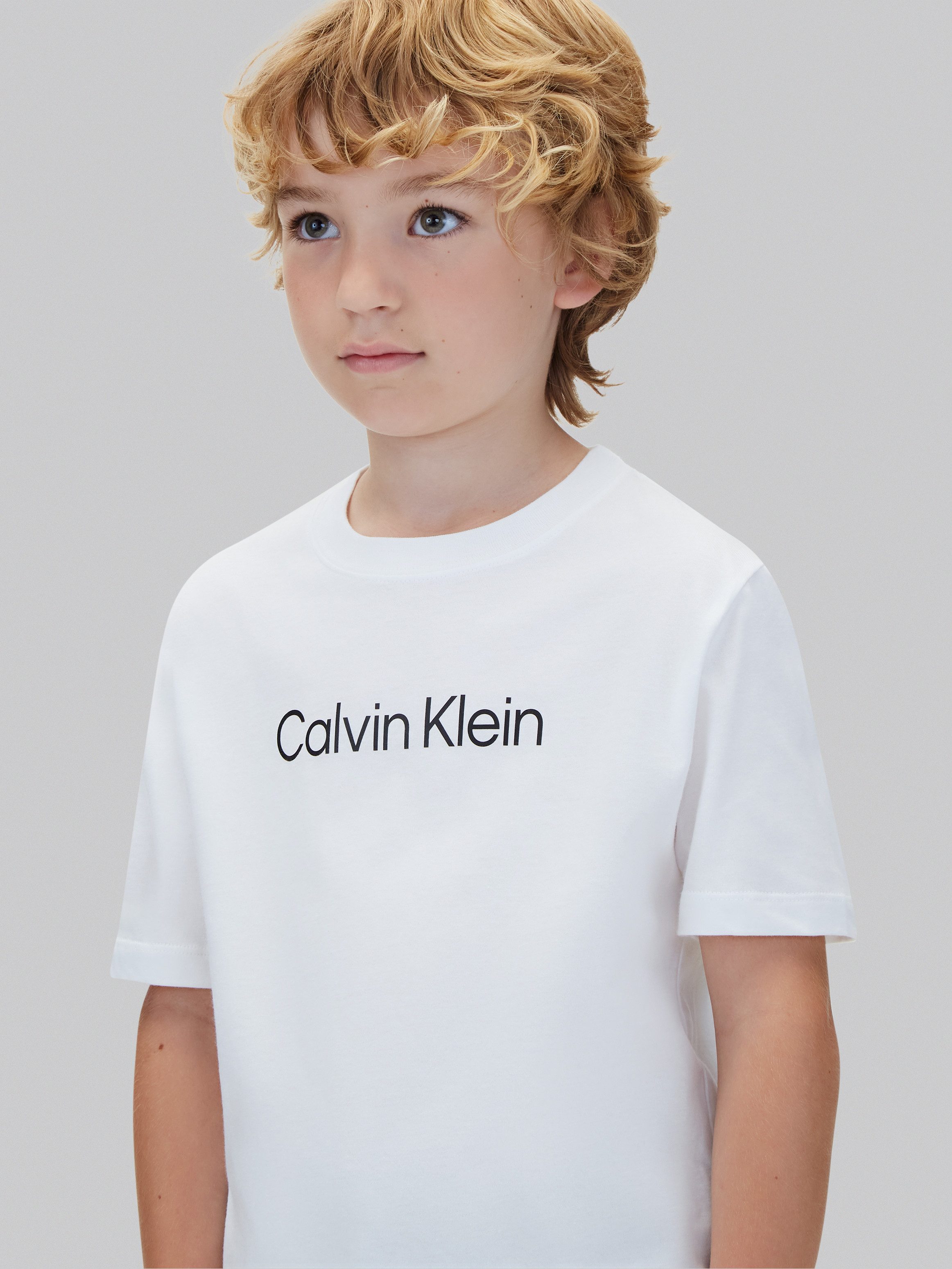 Calvin Klein Jeans T-Shirt INSTITUTIONAL 2-PACK T-SHIRT (2-tlg) Regular fit mit Rundhalsausschnitt – Bild 2 von 5