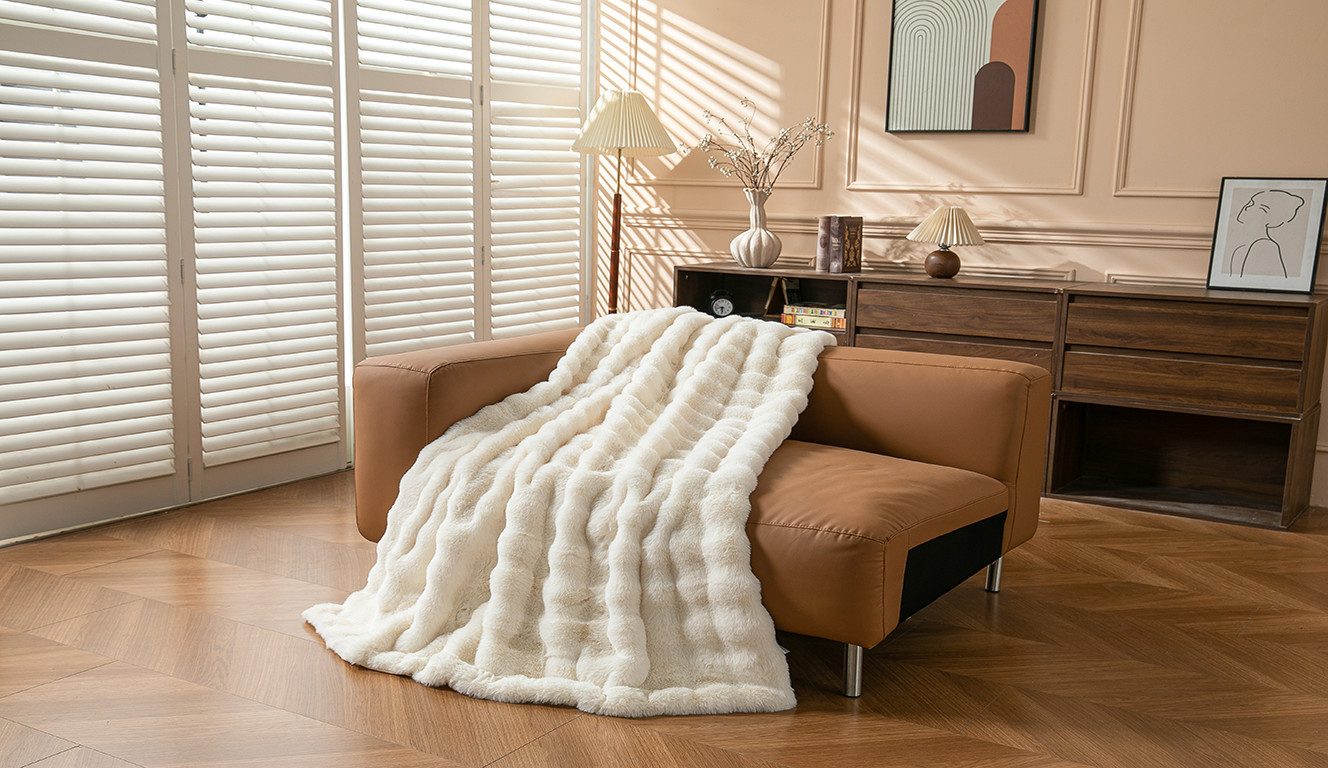 Wohndecke Briee Premium 550g/m², hochwertig, flauschige Decke, maximaler Komfort, OTTO home, Decke mit Fell-Optik, bubble, unifarben, hochwertige Qualität 550g/ – Bild 5 von 5