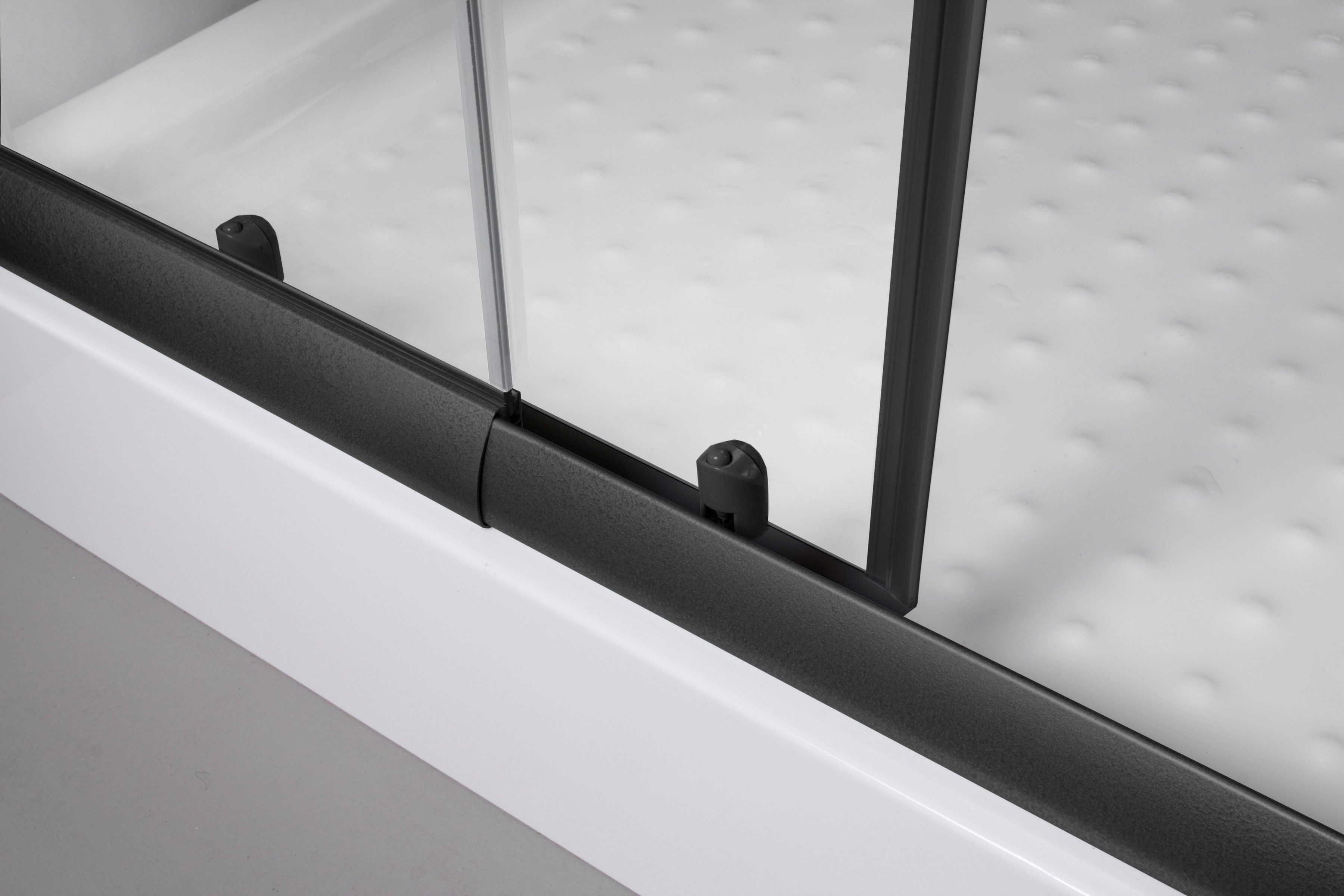 welltime Corner Shower Trento Nero Plus, WxL: 90x90 cm, Safety Glass, Anti-Limescale Coating, Variable Adjustment Range, with Sliding Doors