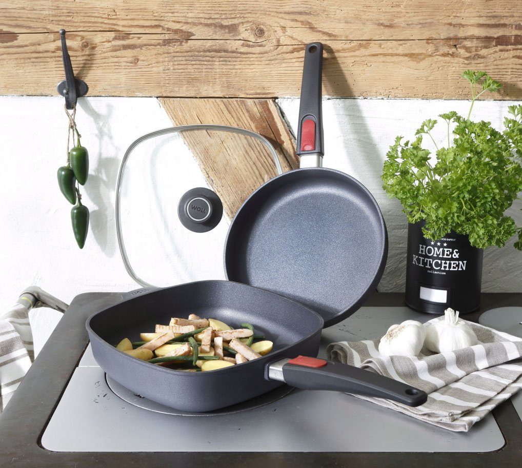 WOLL MADE IN GERMANY Pfannen-Set Diamond Lite, Aluminiumguss (Set, 3-tlg., 1x Eckpfanne mit Deckel 26x26 cm, 1x Bratpfanne Ø 24 cm), Induktion, Made in Germany