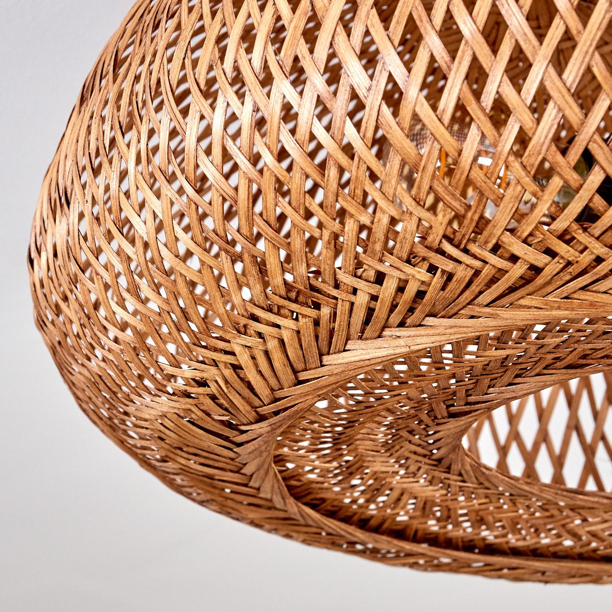 hofstein Deckenleuchte moderne Deckenlampe aus Metall/Bambus/Holz in Schwarz/Natur, ohne Leuchtmittel, Boho-Design Deckenleuchte,Lichteffekt, Ø50cm, 2xE27, ohne – Bild 3 von 5