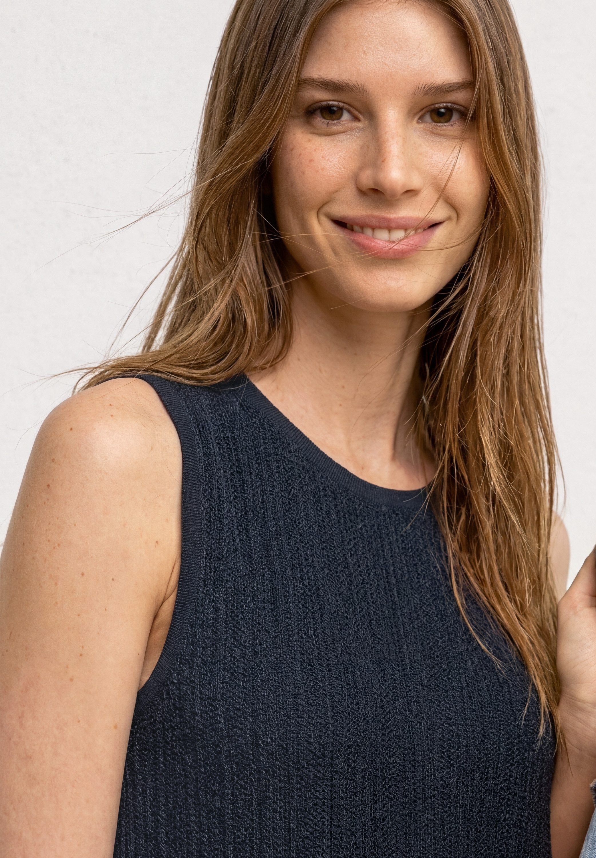 STREET ONE Midikleid Sommerkleid mit Spitze und Rundhals