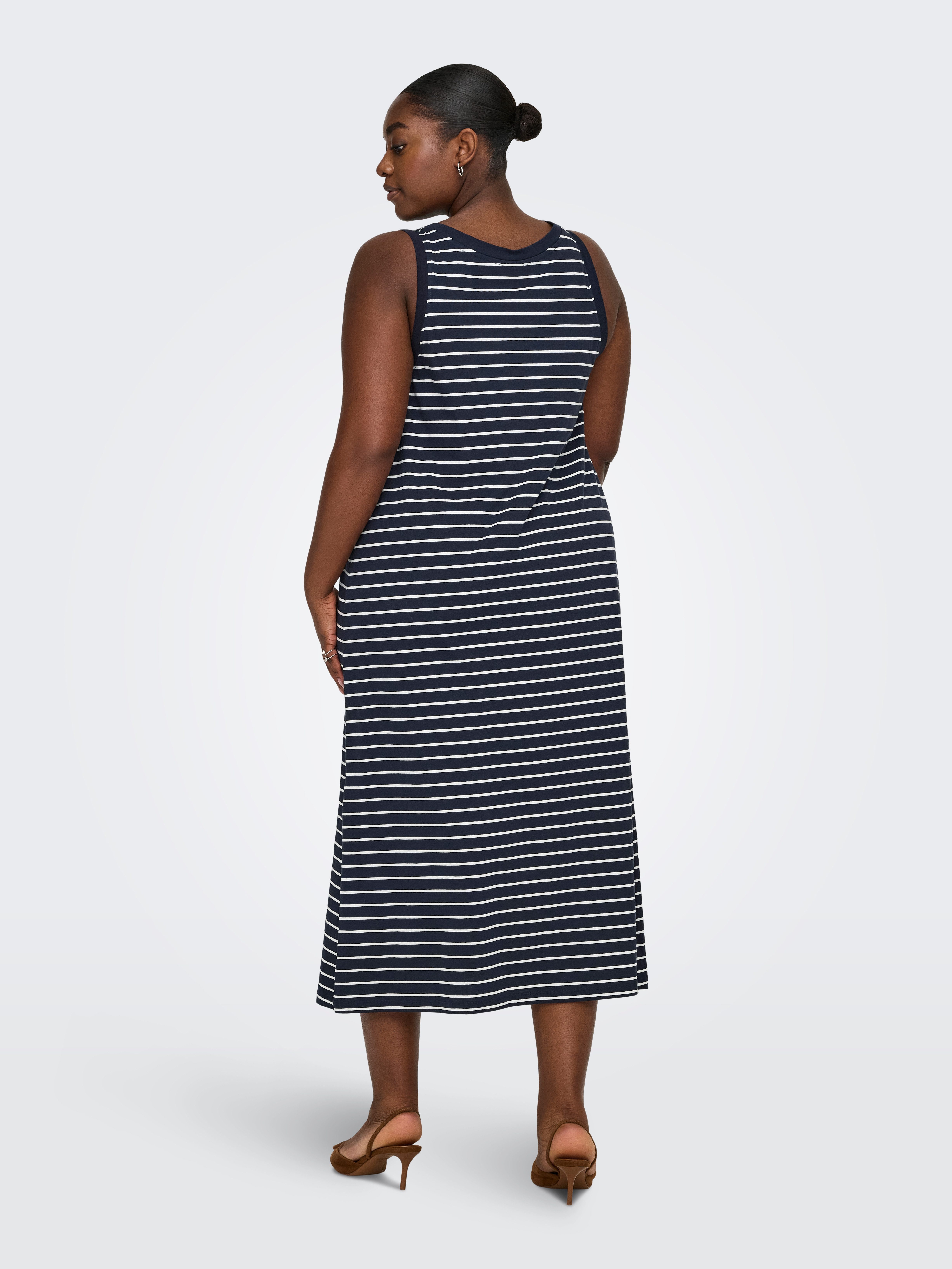 ONLY CARMAKOMA Shirtkleid CARMAY LIFE S/L CALF V-NECK DRESS JRS Sommerkleid