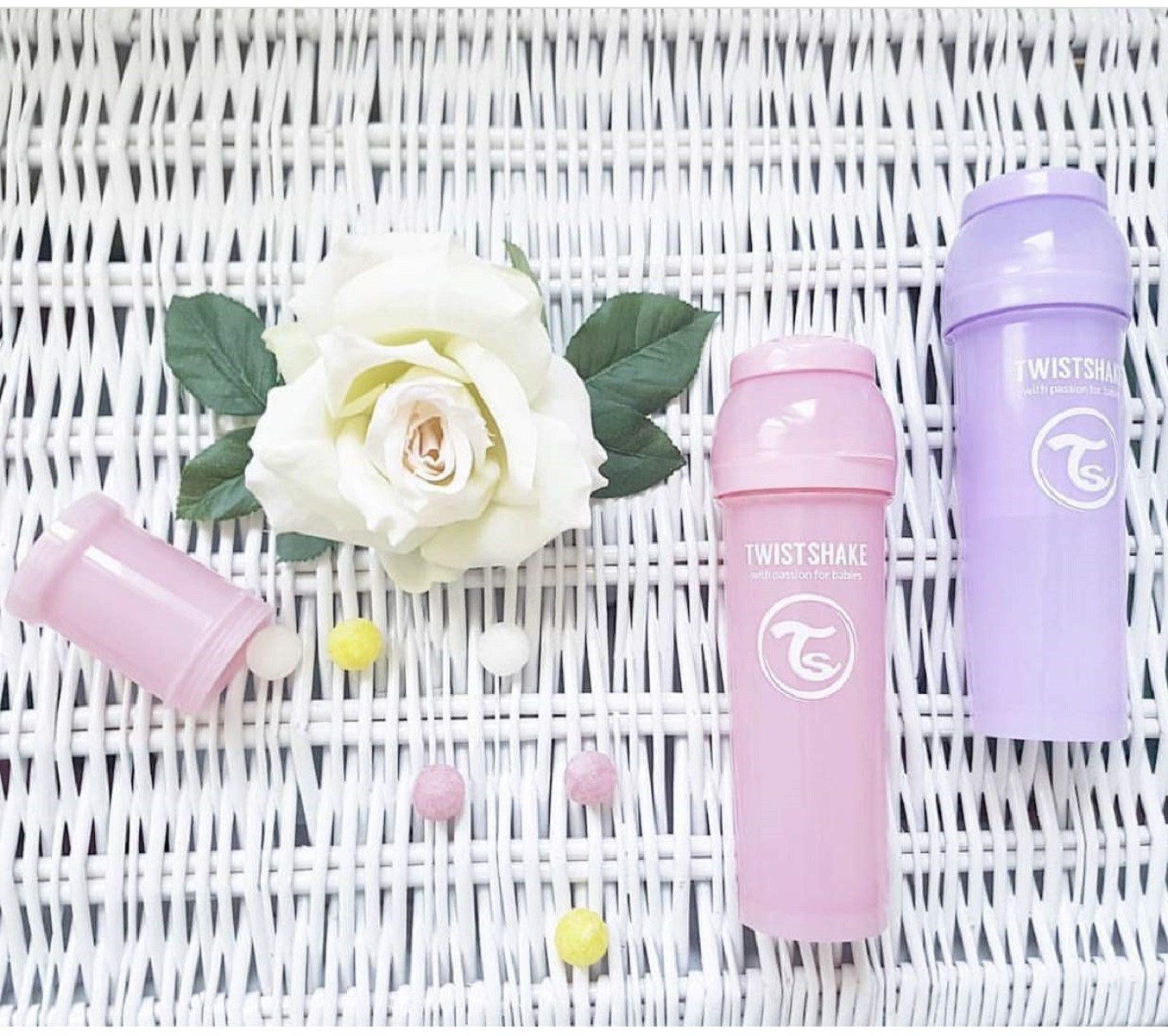 Twistshake Babyflasche Twistshake Anti-Kolik Babyflasche mit großem Trinksauger ab 4 Monaten