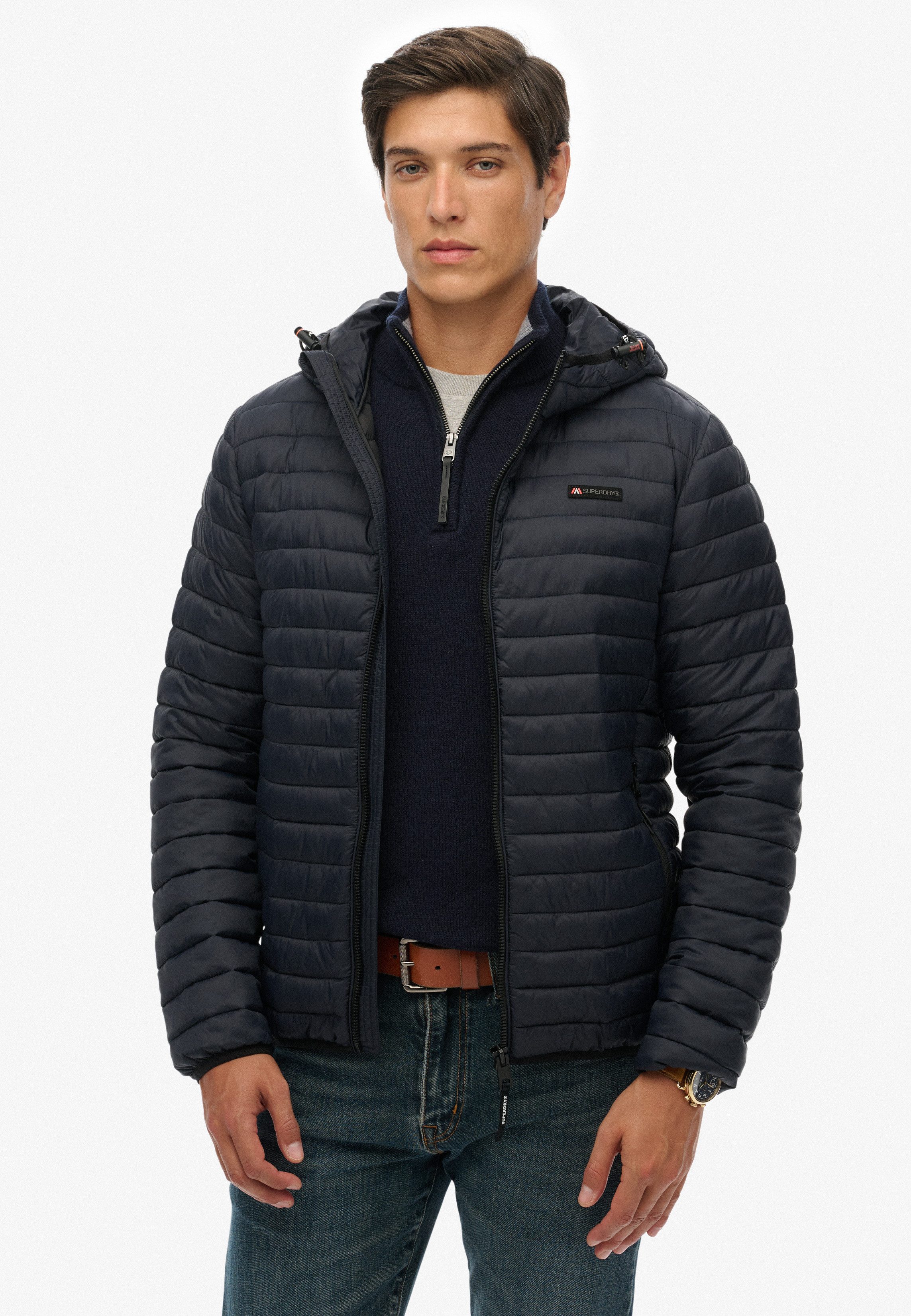 Superdry Steppjacke HOODED FUJI LITE JACKET Slim Fit, aus Nylon, mit Reißverschluss
